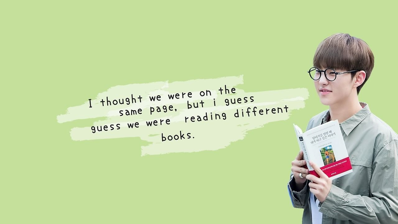 Ragazzo asiatico con libro, verde, 1280x720 720p, HP Laptop