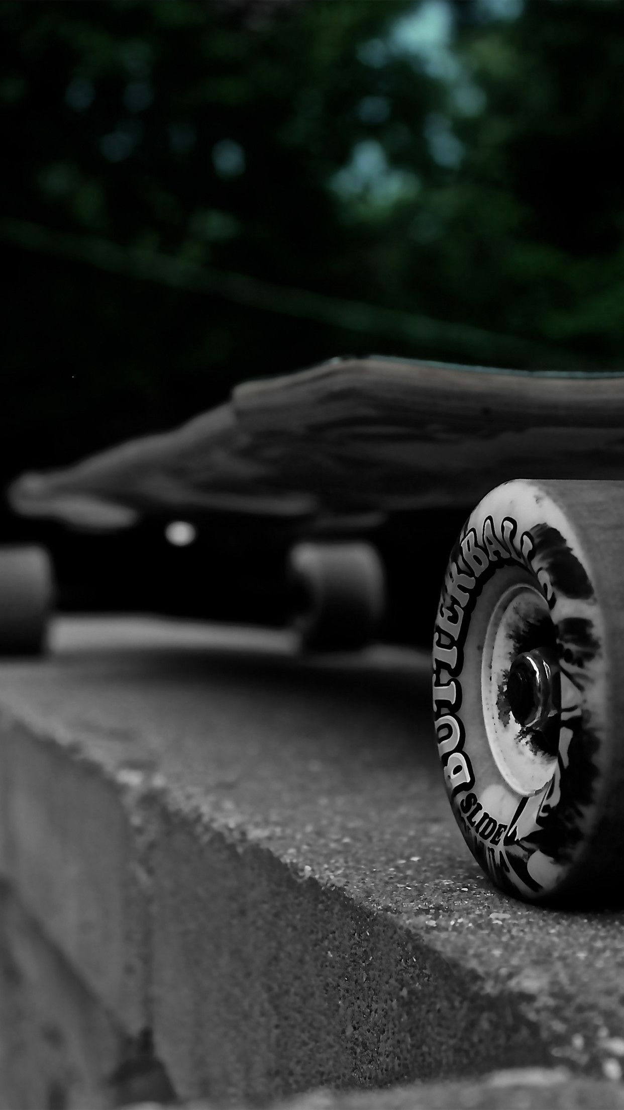 Skateboarder con skateboard blu, 3840x2400 UHD, Monitor 4K