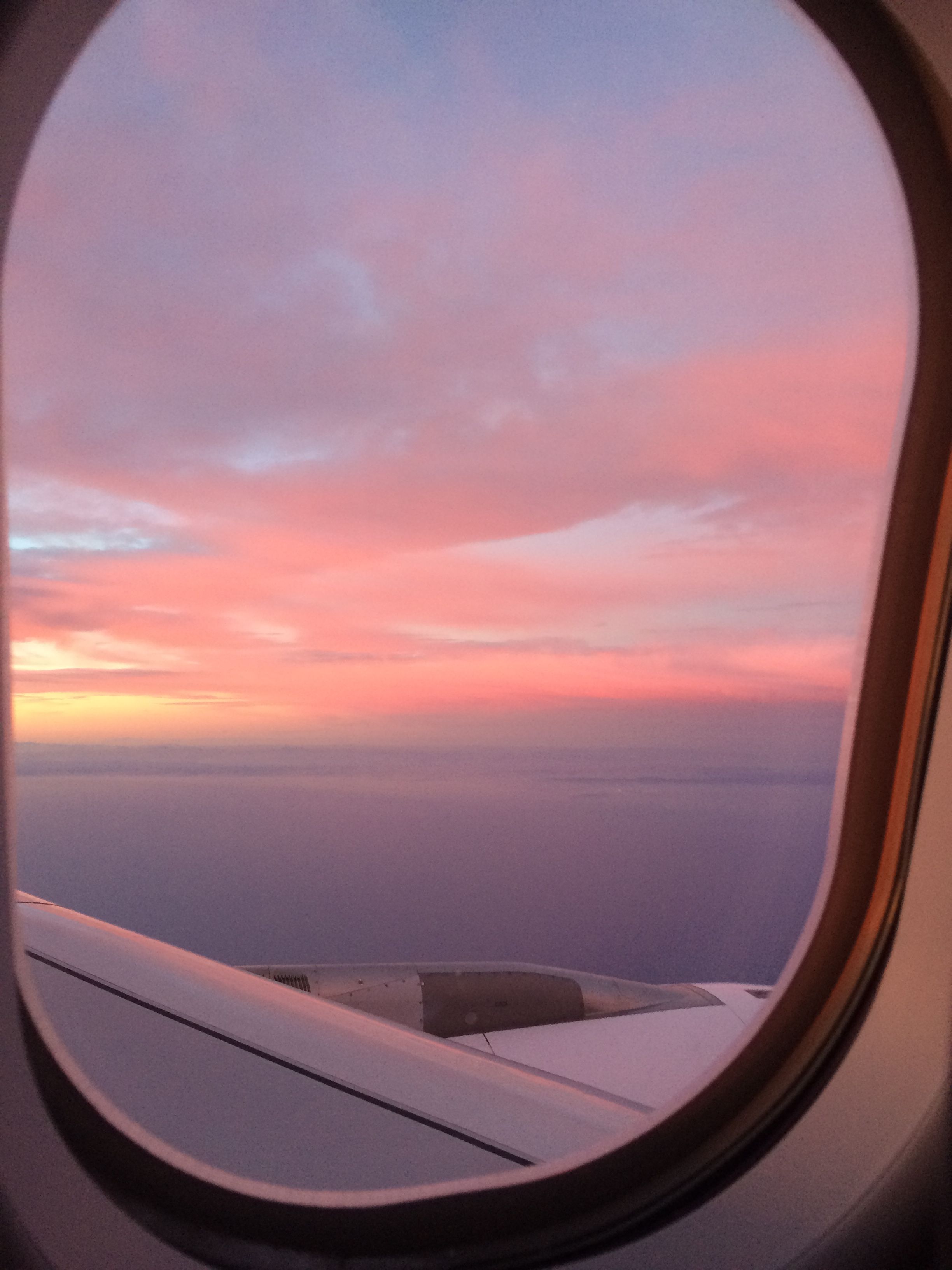 Finestrino aereo tramonto rosa, 2448x3264 Verticale, OnePlus