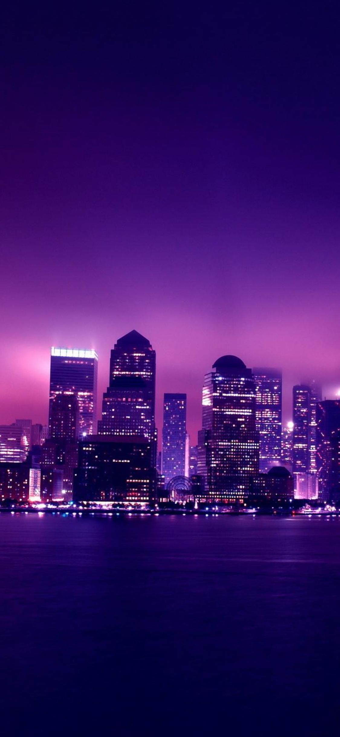 Skyline notturno viola, 1125x2436 Verticale, Telefono