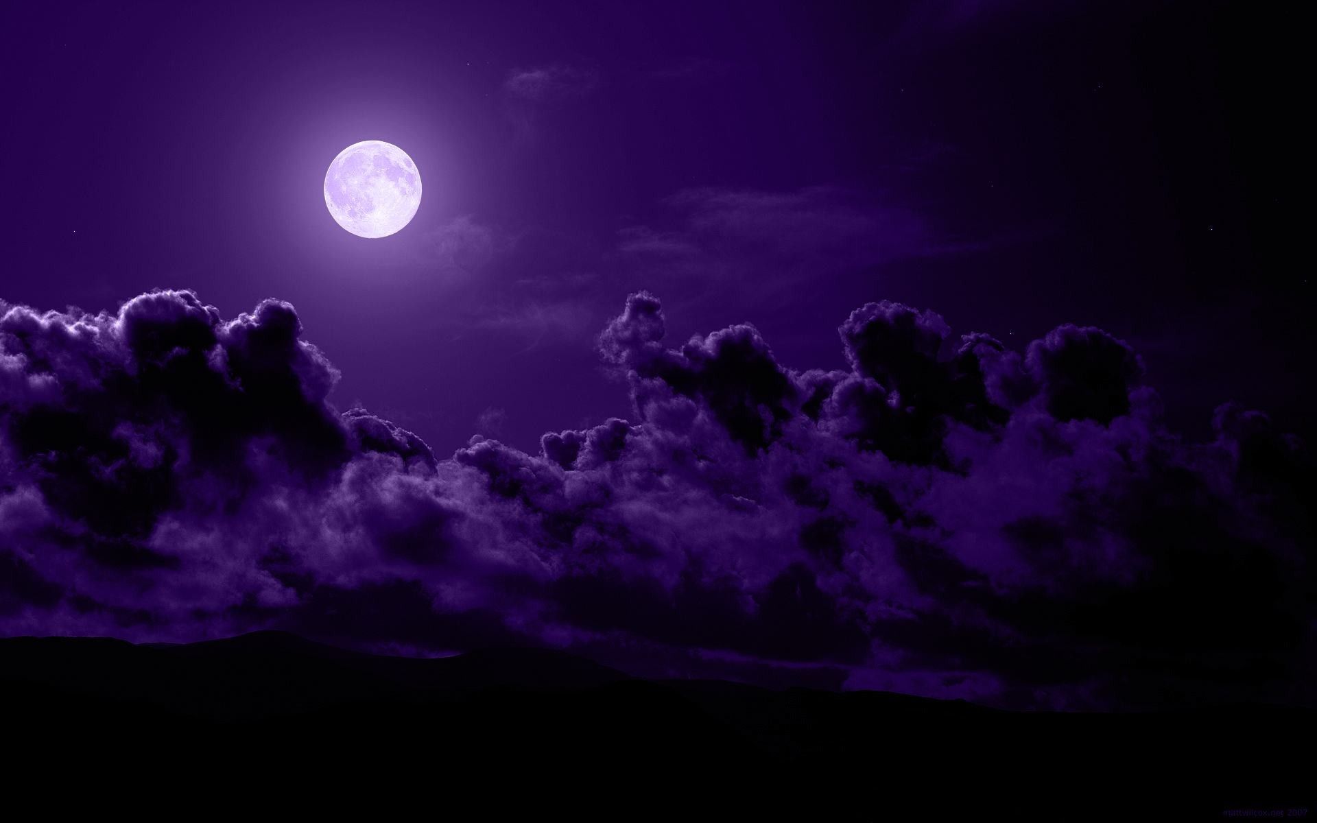 Luna piena tra nuvole viola, 1920x1200 Full HD+, iMac