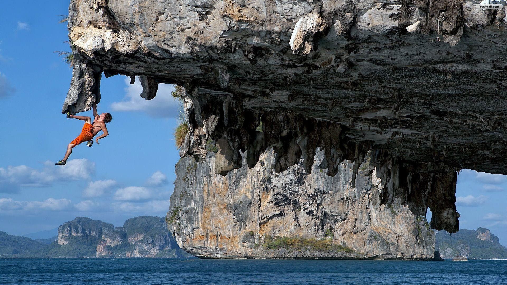 Scalatore su roccia strapiombante mare, 1920x1080 Full HD 1080p, Monitor Gaming