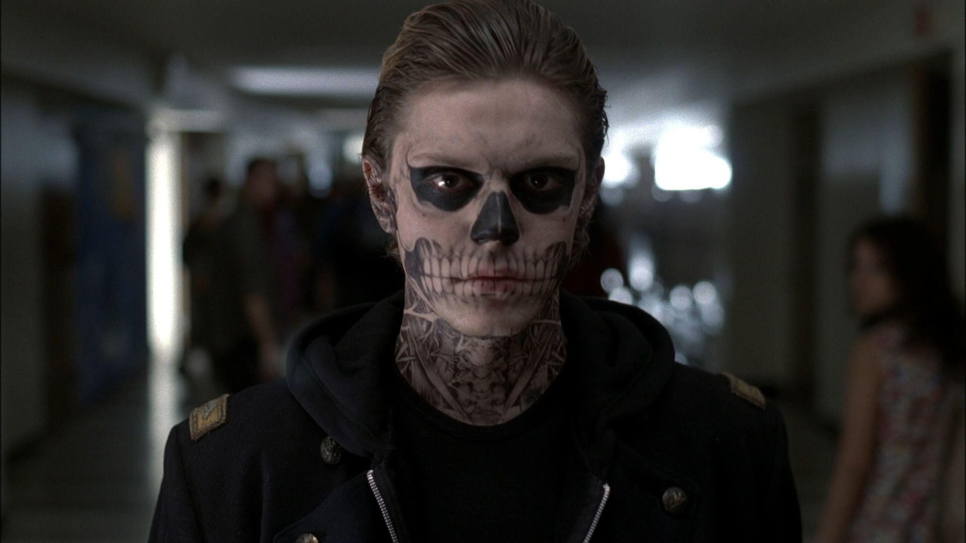 Evan Peters ritratto bianco e nero, 1920x1080 Full HD 1080p, Laptop