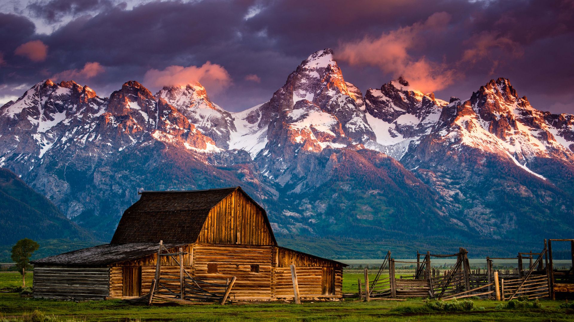 Fienile in legno con montagne, 1920x1080 Full HD, Desktop