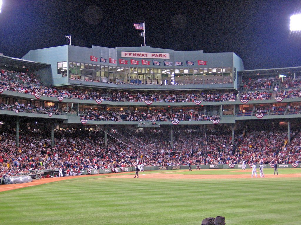 Fenway Park stadio baseball notturno, 1024x768 HD, Desktop