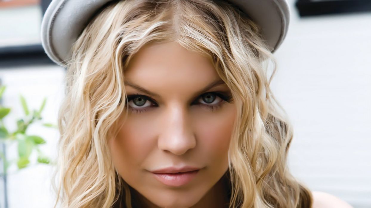 Donna occhi trucco velo scuro, 1440x900 720p, PC