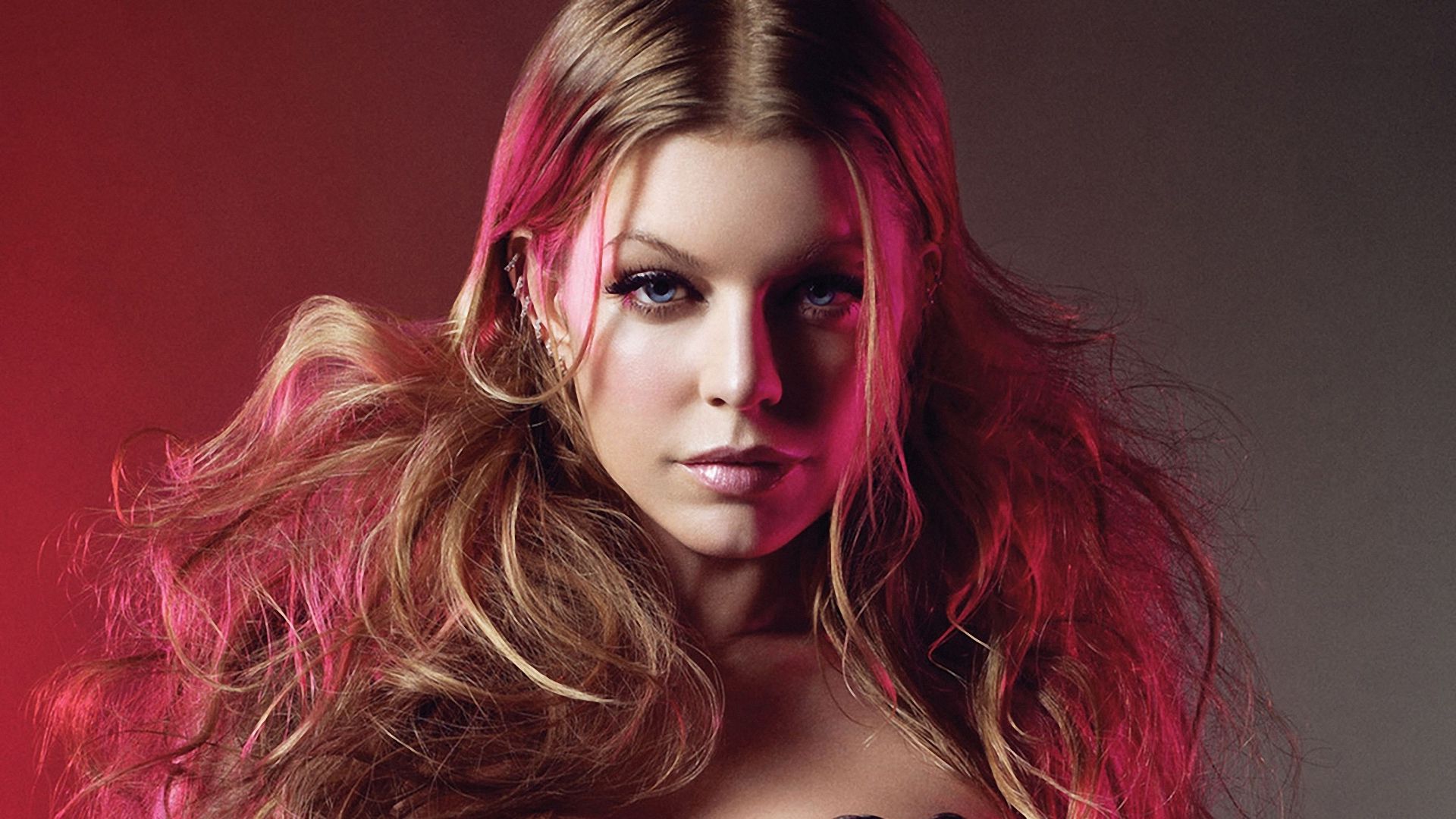 Fergie top giallo, 1920x1440 Full HD+, PC