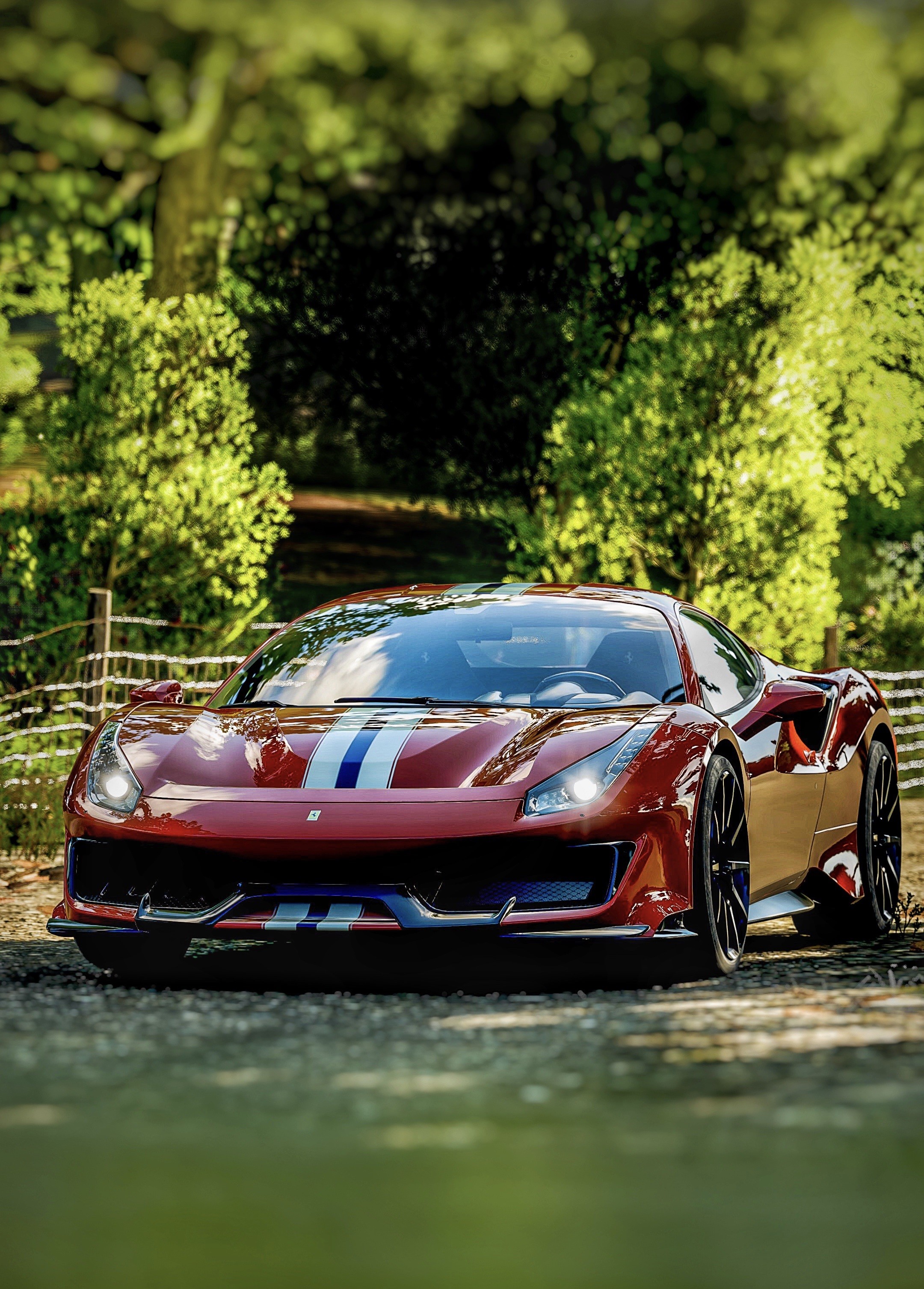 Ferrari rossa con strisce blu, 2160x3012 Verticale, Telefono