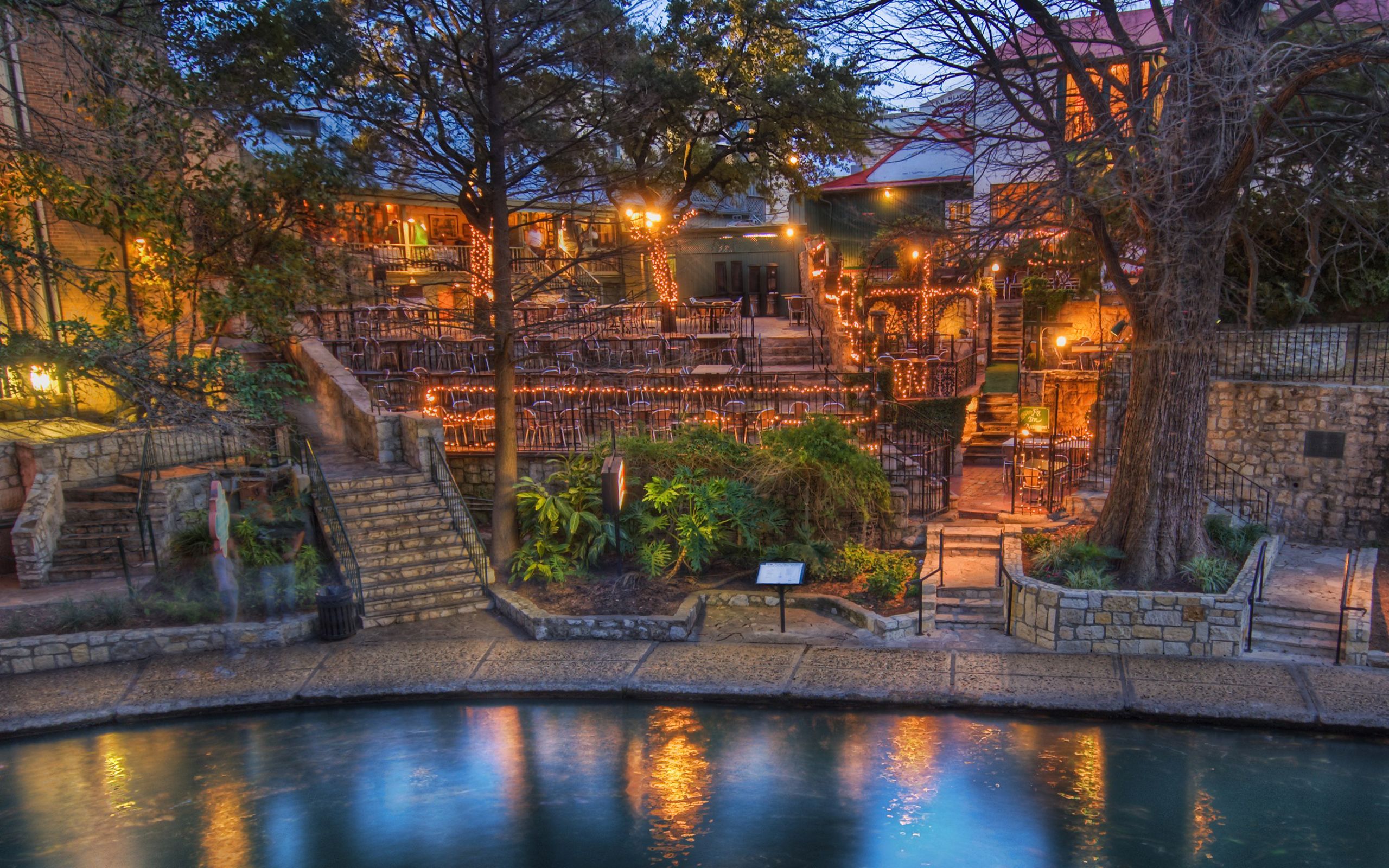 River Walk San Antonio serale, 2560x1600 2K, PC