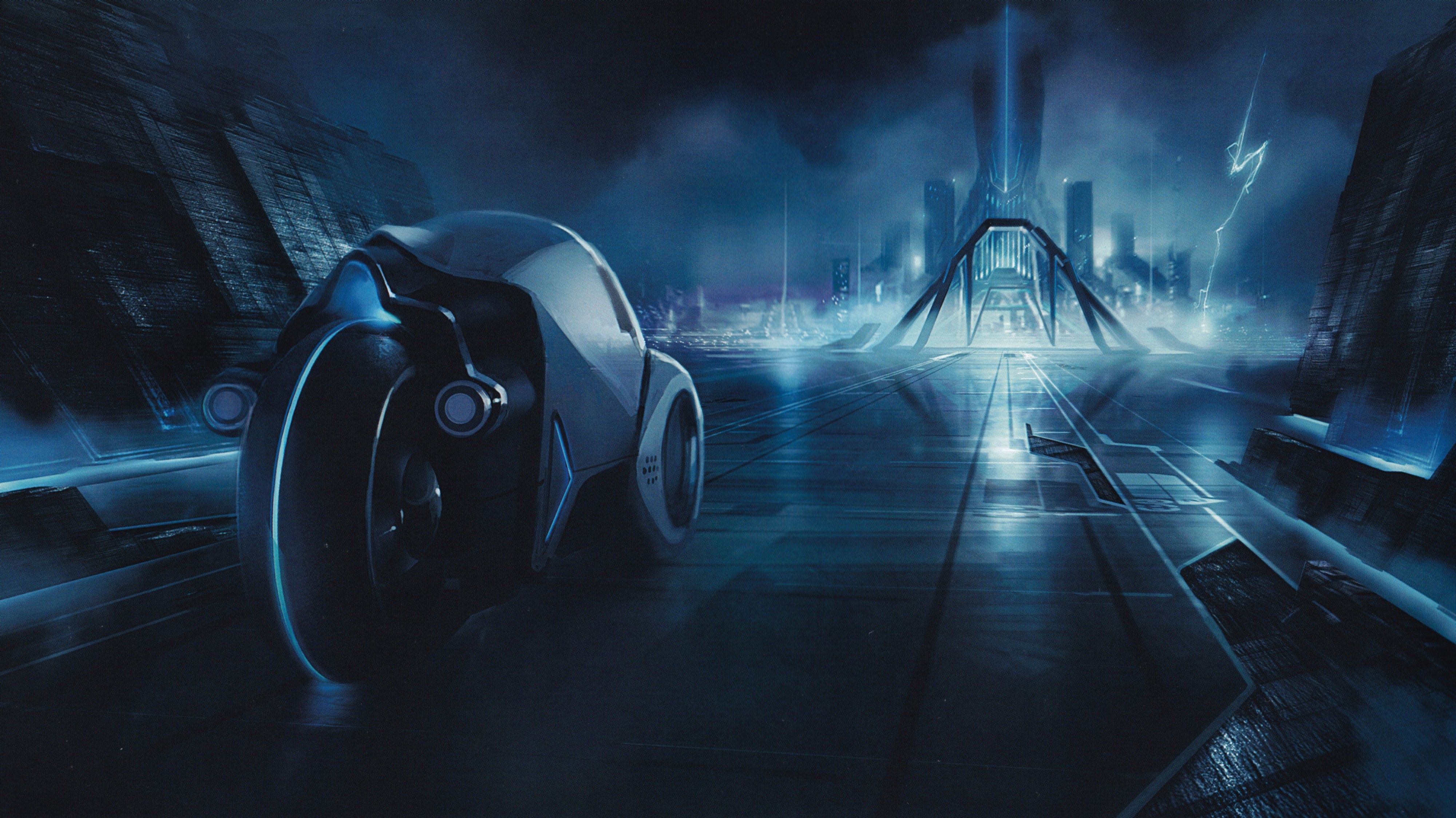 TRON Legacy light cycle, 4000x2247 4K Ultra HD, Desktop