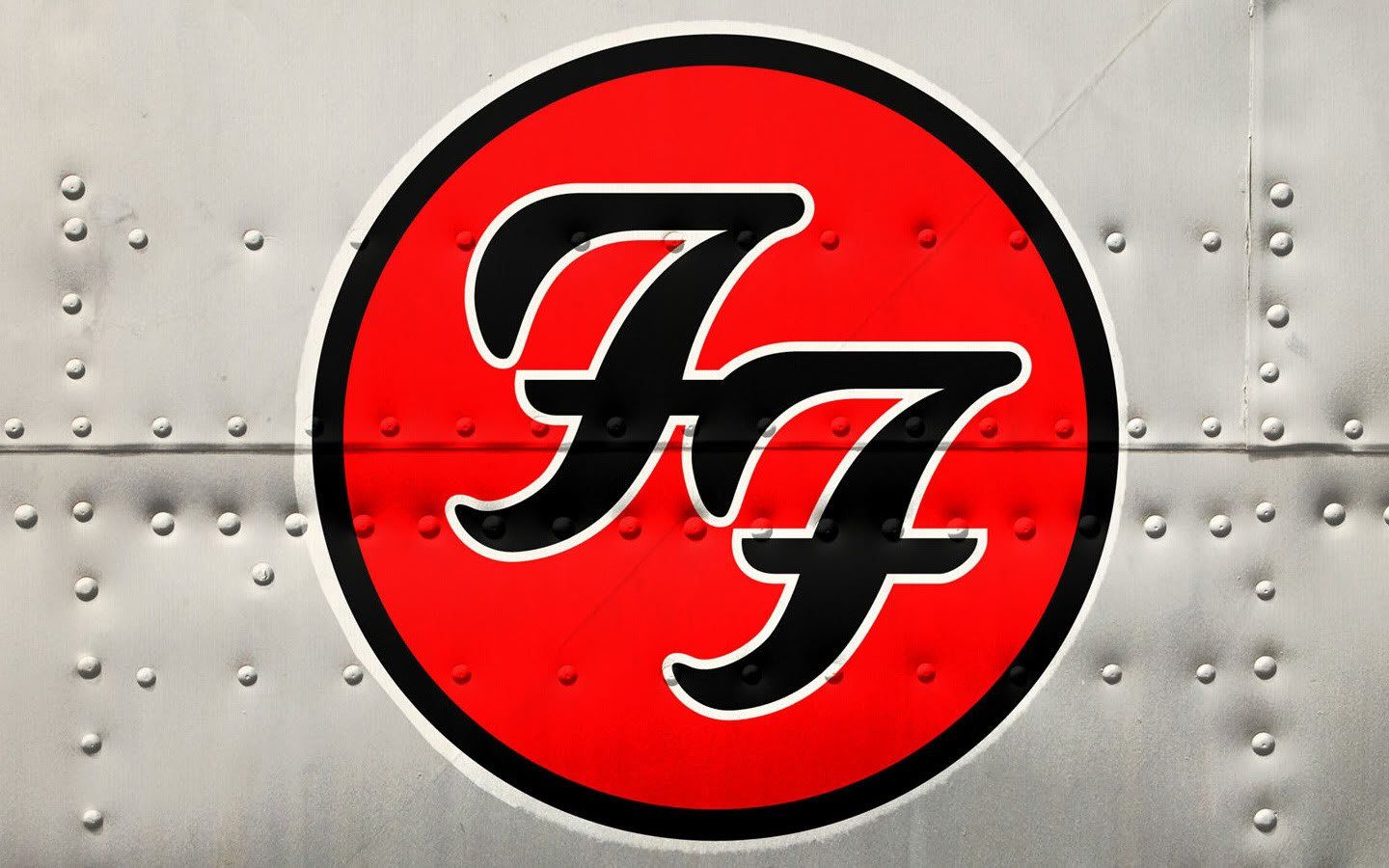 Logo Foo Fighters su metallo, Dave Grohl, 1440x900 720p, PC