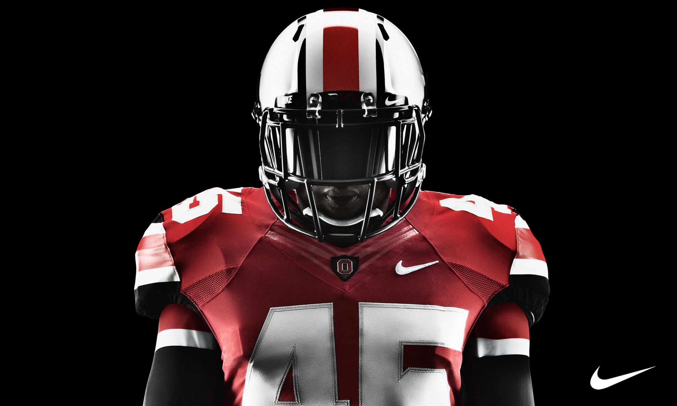 Giocatori football americano Nike Combat, abbigliamento sportivo, 1456x1140 HD, Desktop