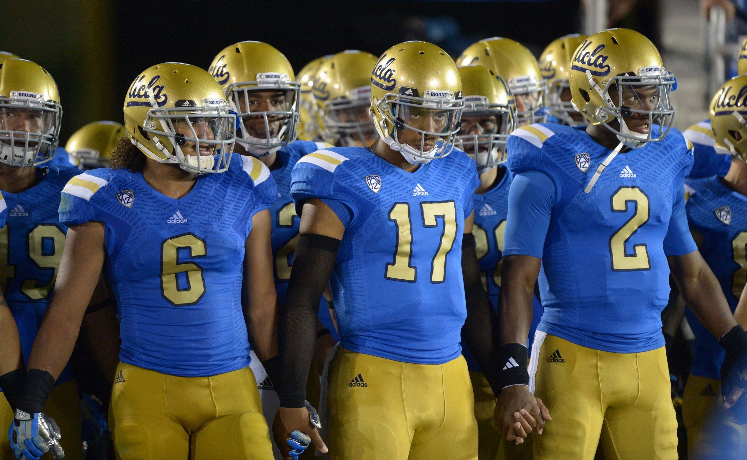 Squadra football UCLA Bruins, 2464x1517 alta risoluzione, Desktop