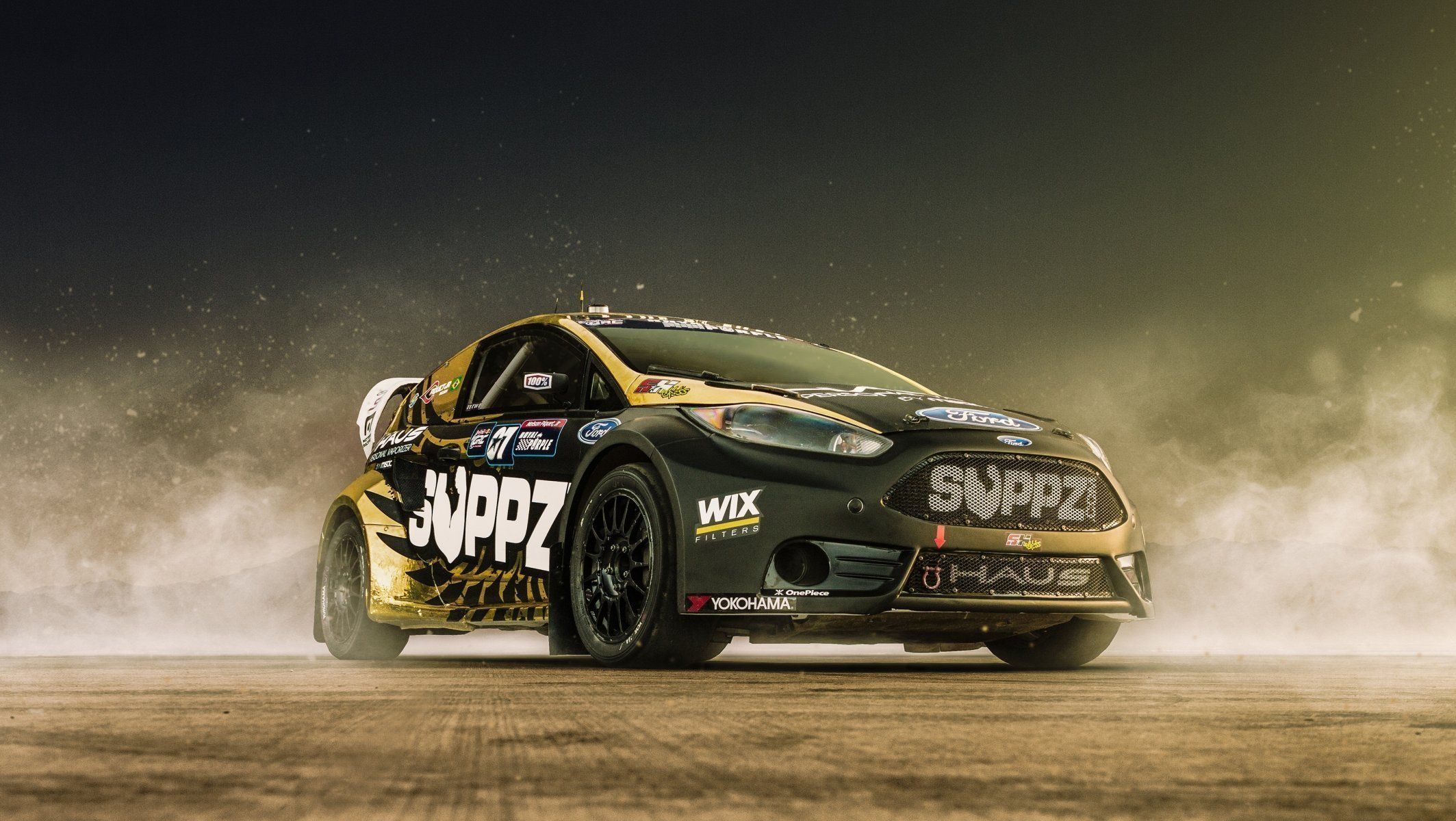 Ford Fiesta ST rally nero-oro, 2127x1200 Hi-Res, PC Desktop