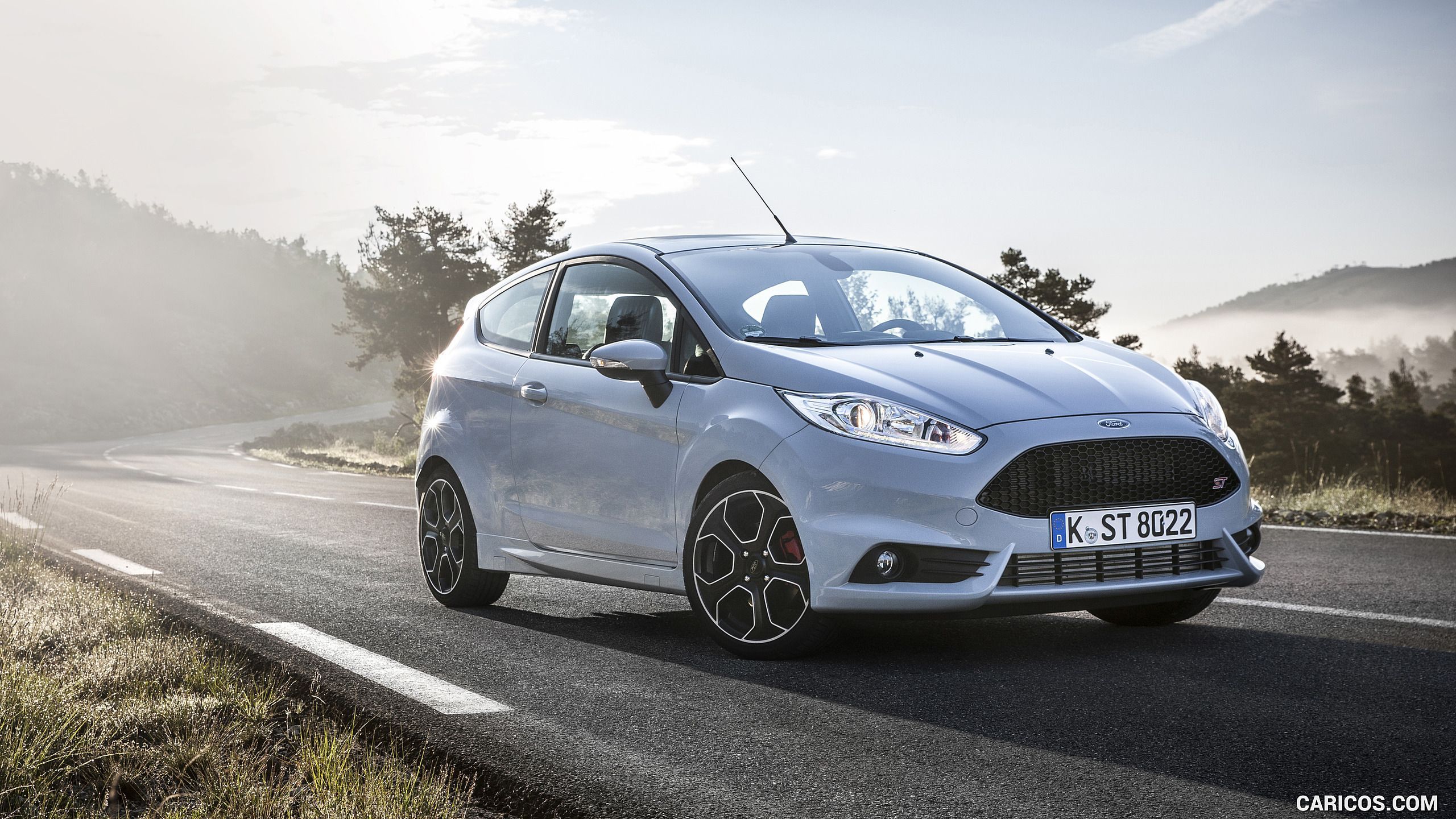 Ford Fiesta ST bianca, 2560x1440 1440p, Desktop