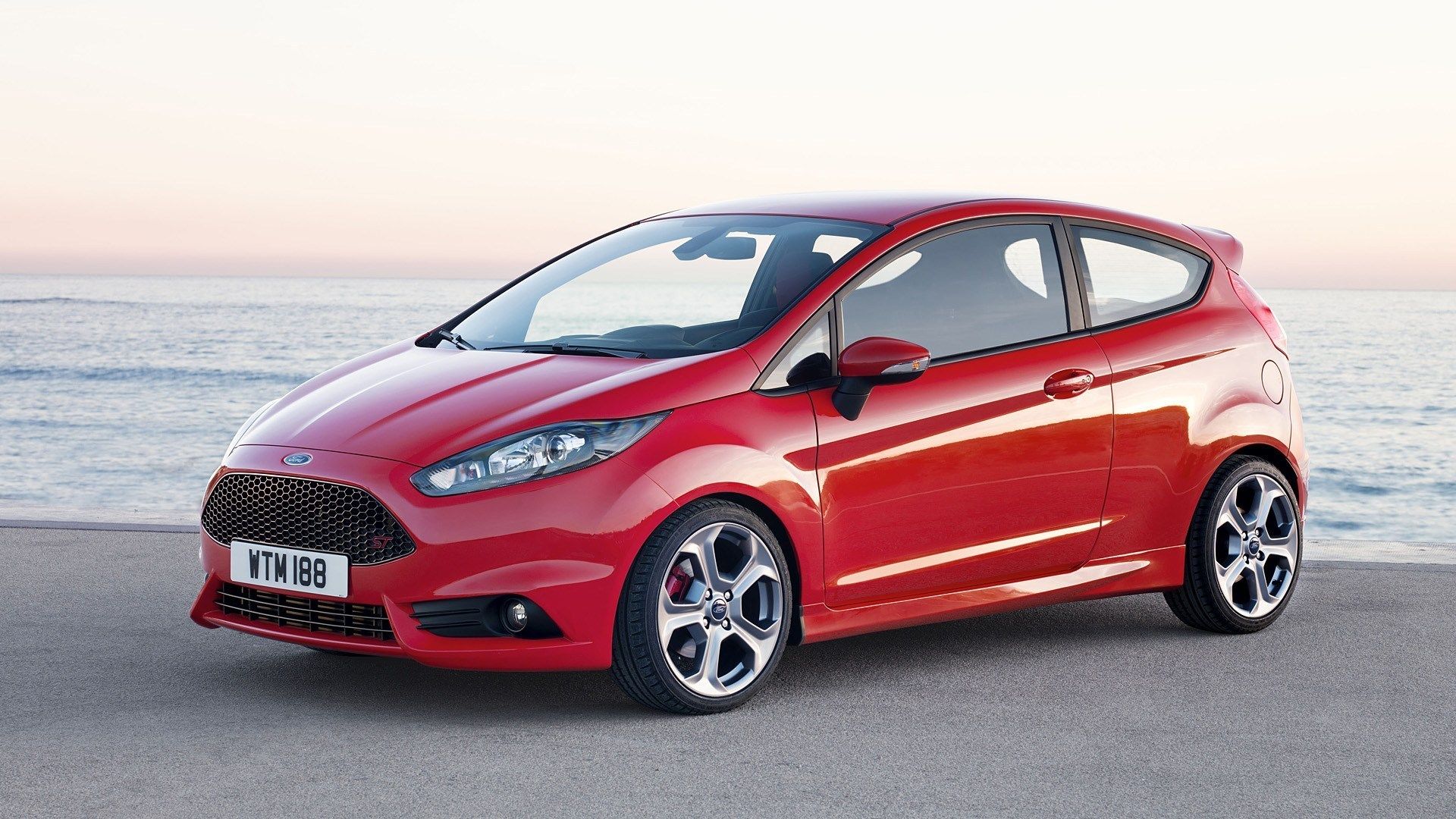 Ford Fiesta ST rossa spiaggia, 1920x1080 1080p, PC