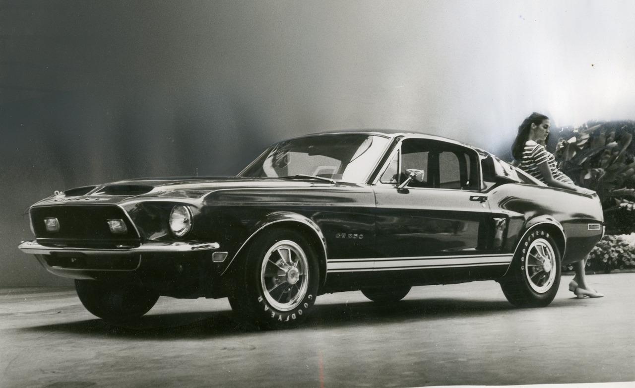Shelby Mustang GT500 nero, 1280x782 HD, Desktop