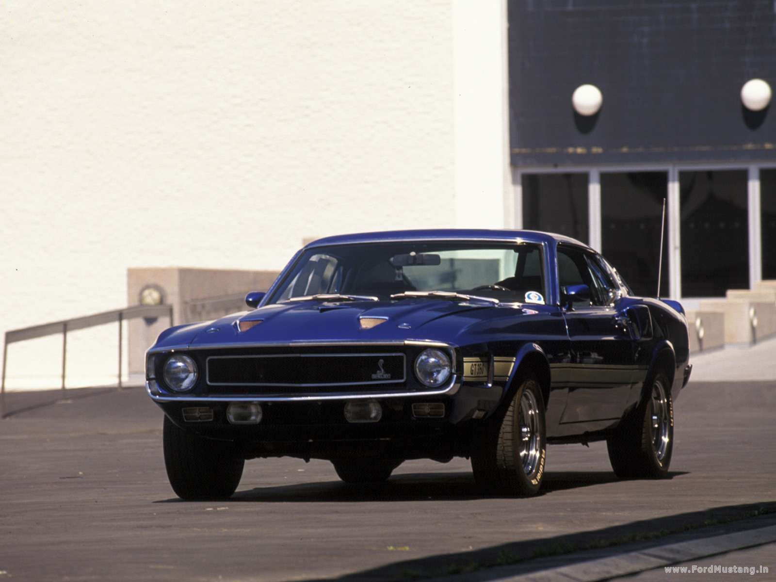 Ford Mustang blu classica, 1600x1200 900p, Laptop