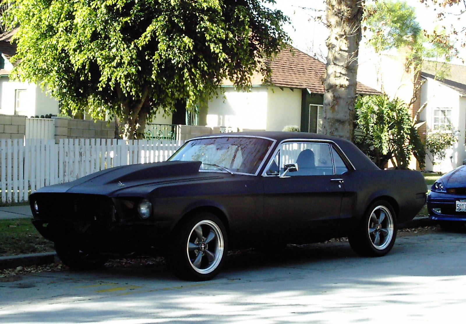 Ford Mustang nera 1968, 1600x1113 900p, MacBook Air