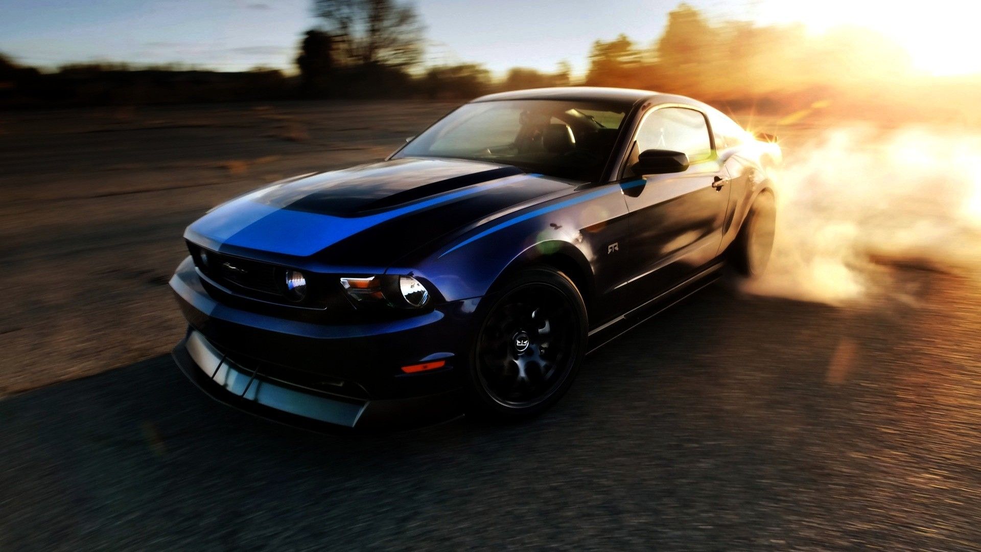 Ford Mustang blu in drift, 1920x1080 Full HD, Desktop
