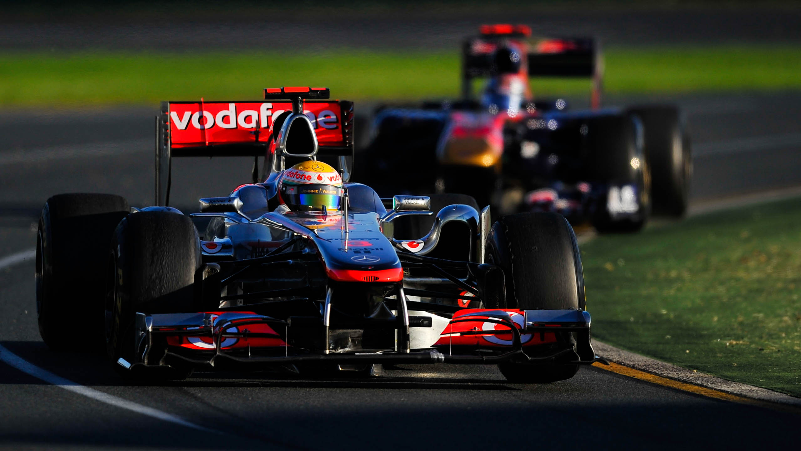 Auto Formula 1 McLaren pista, supercar britannica, 2560x1440 QHD, Laptop