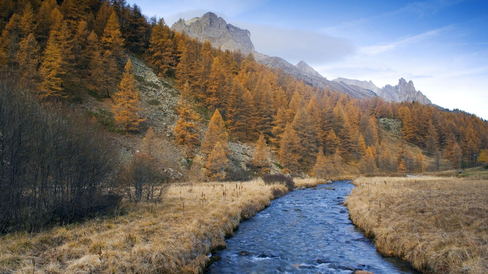 Valle montana con fiume autunnale, 1920x1080 Full HD 1080p, Desktop
