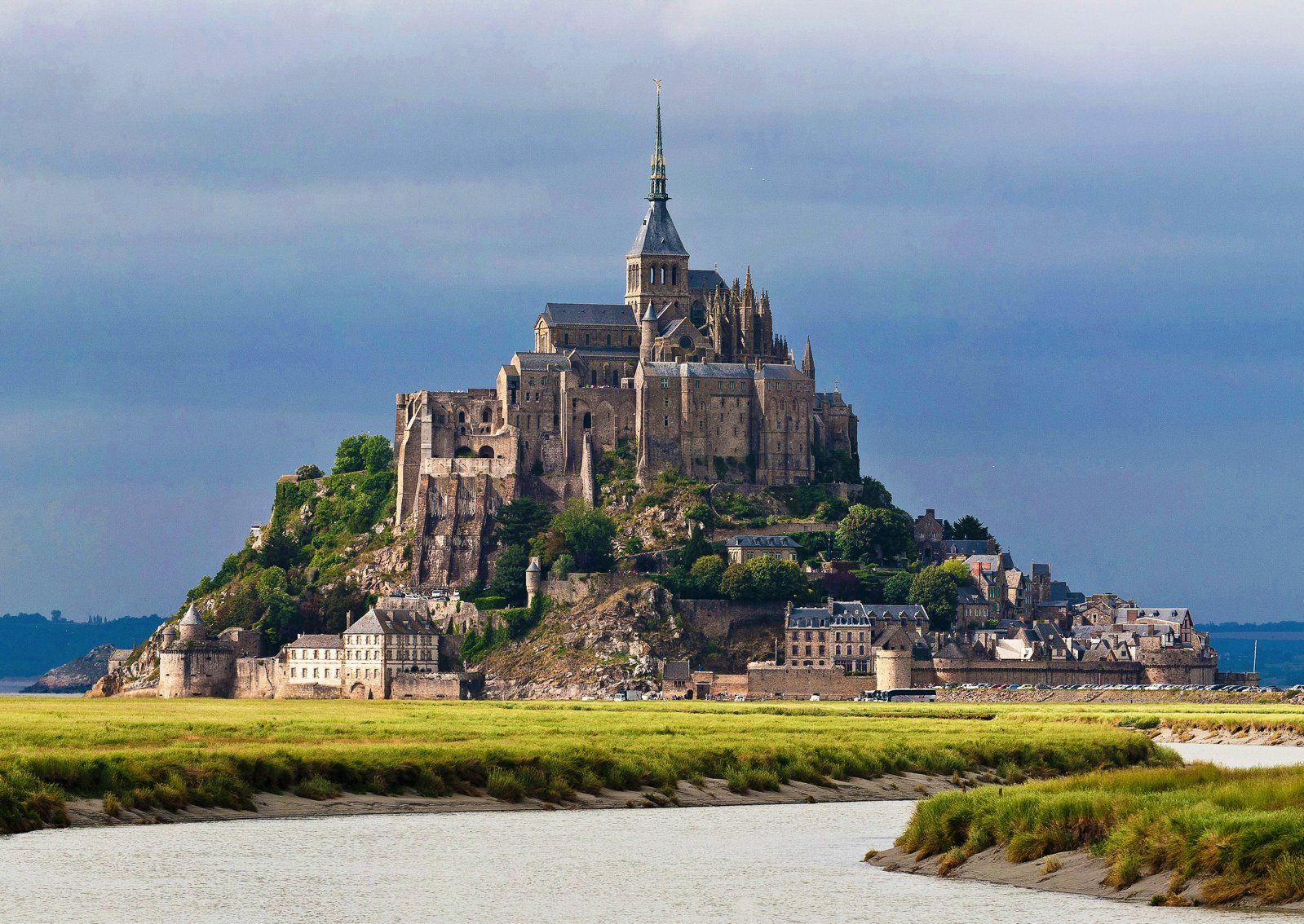 Mont Saint-Michel, Francia, 1599x1134 720p, PC