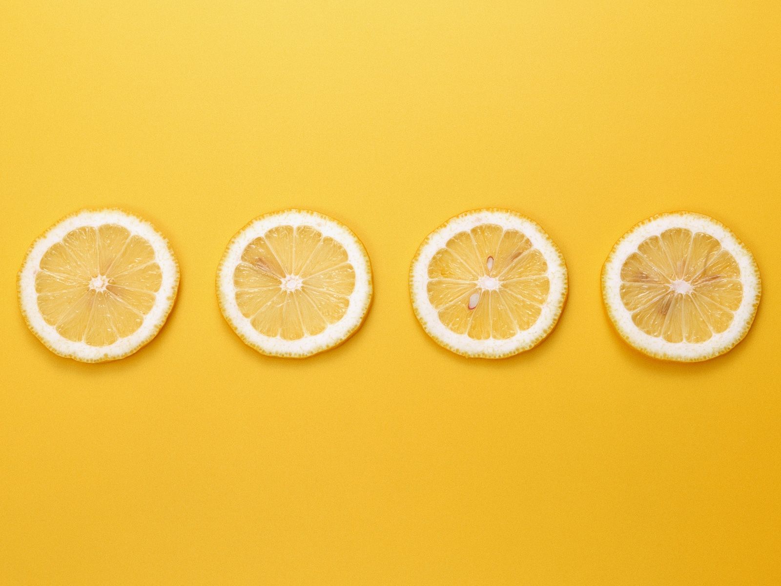 Quattro fette di limone gialle, 1600x1200 900p, Laptop