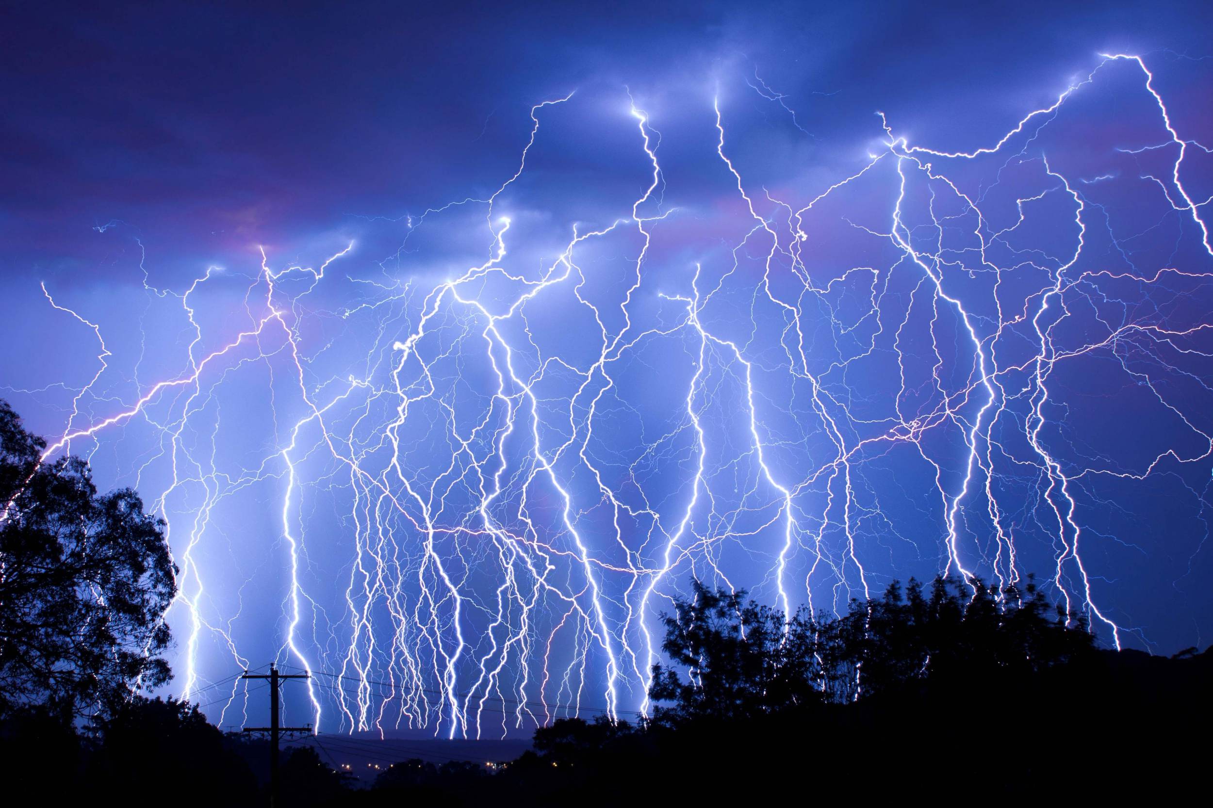 Fulmini nel cielo notturno, 2500x1666 alta risoluzione, Desktop