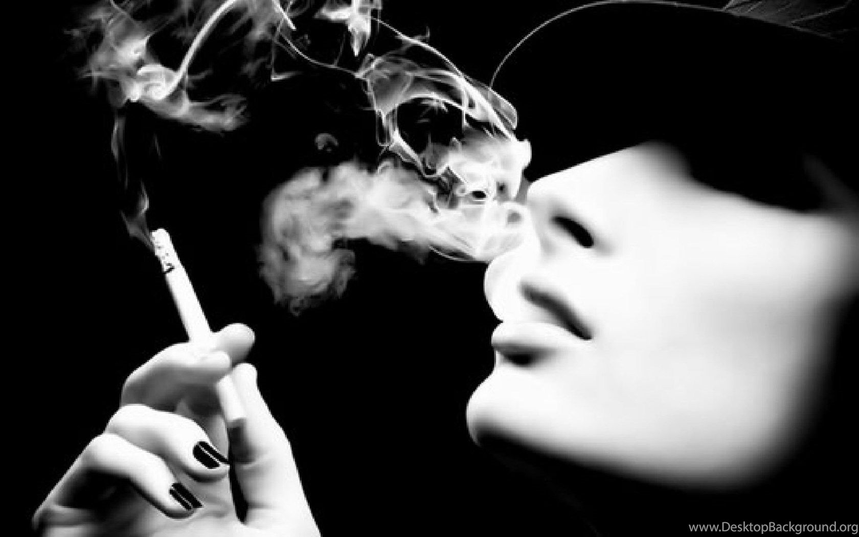 Donna che fuma sigaretta bianco nero, 1680x1050 HD Ready, Acer Nitro