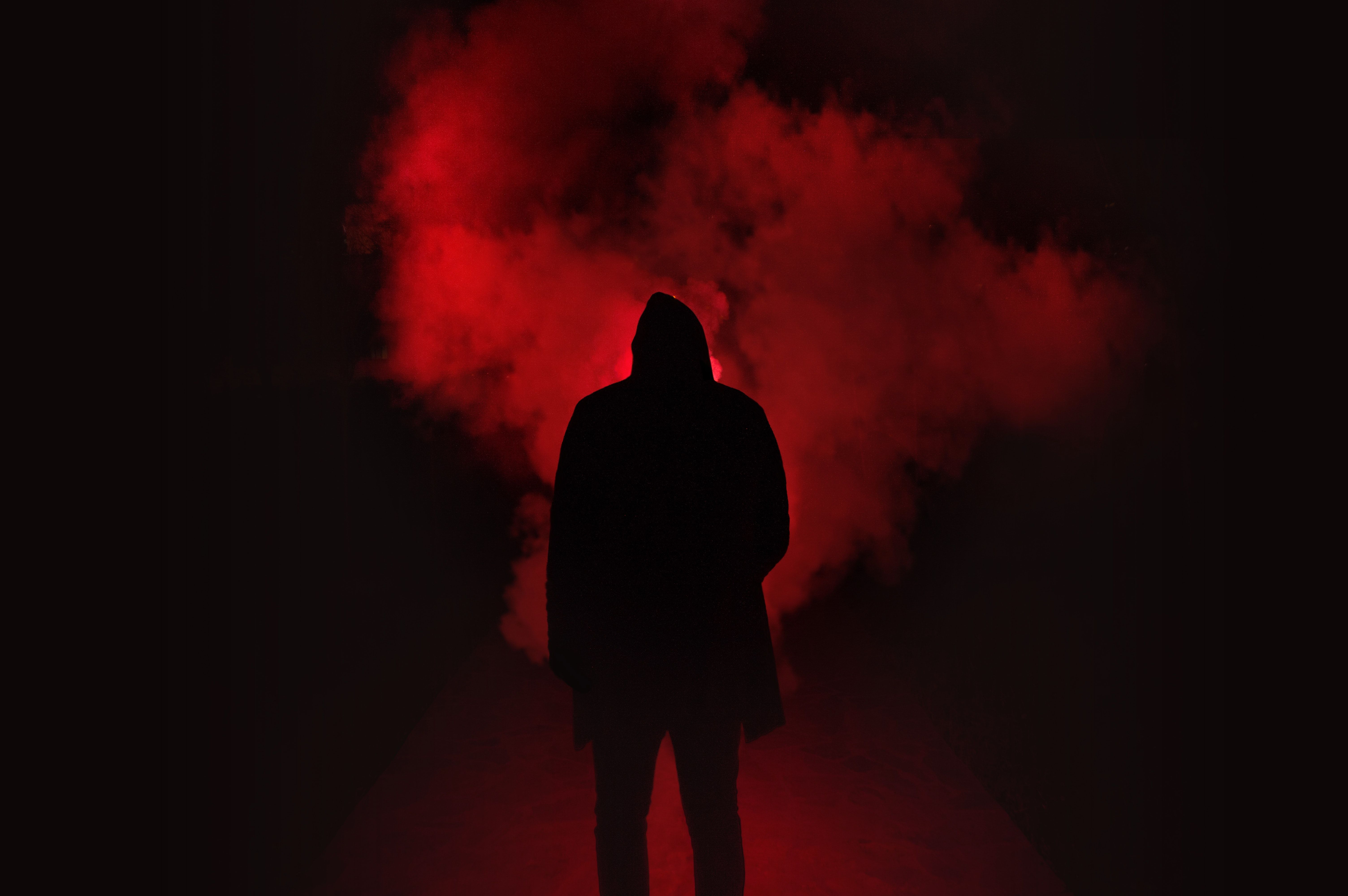 Silhouette con fumo rosso, 6016x4000 4K Ultra HD, Monitor 4K
