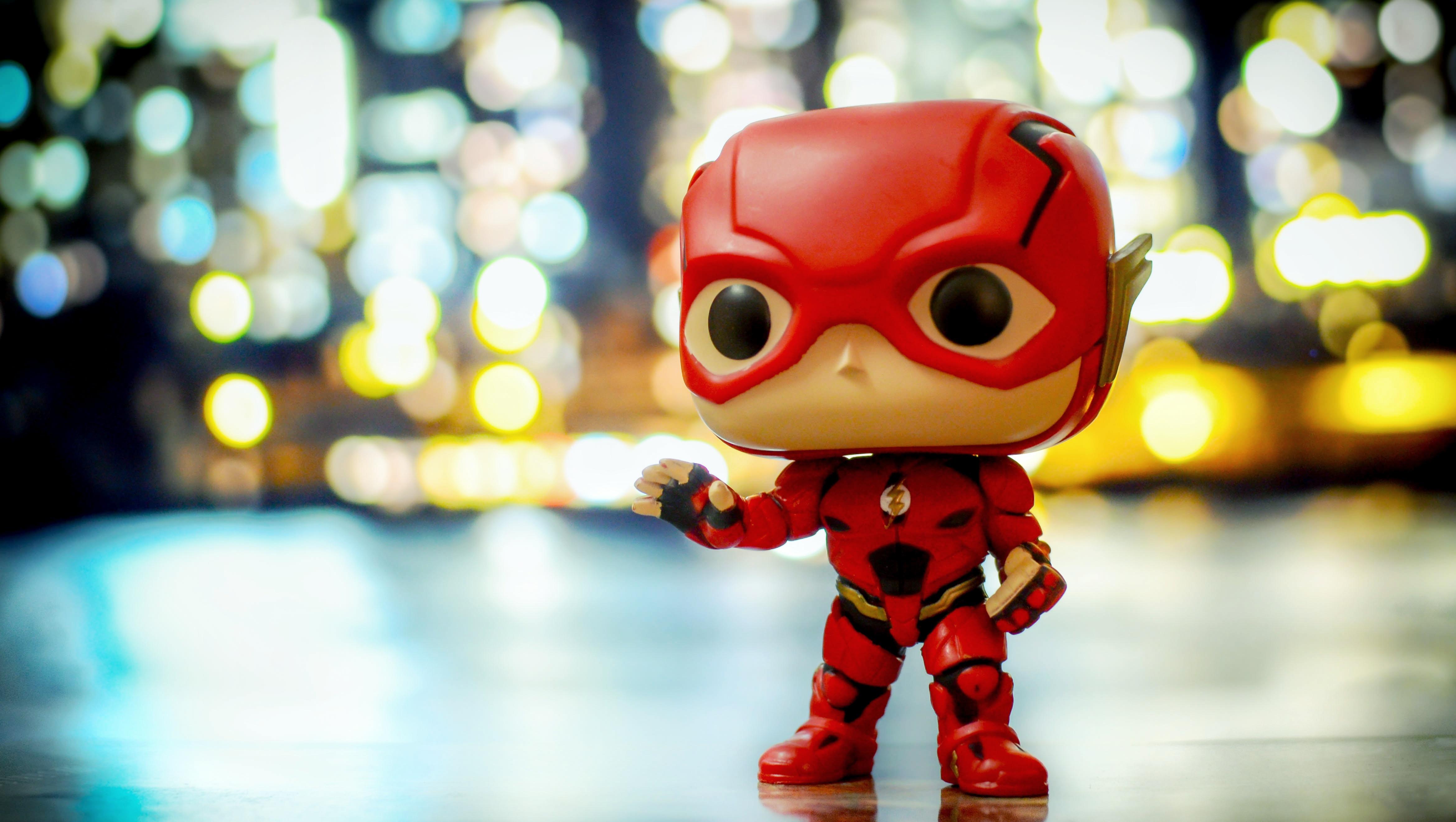 Funko POP Flash DC, Barry Allen, 4679x2644 UHD, Monitor Gaming