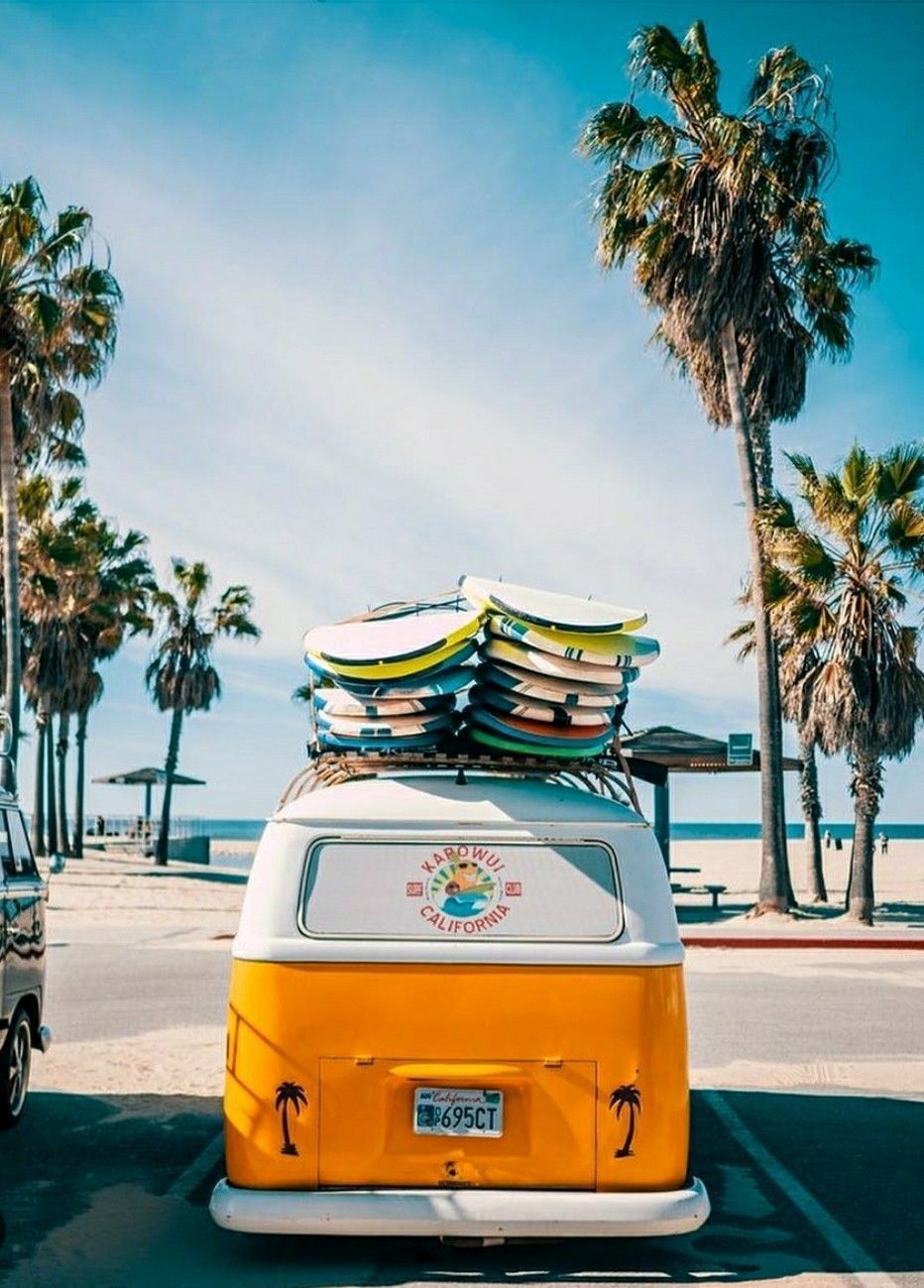 Furgone VW giallo con tavole surf, 932x1299 Full HD Verticale, iPhone