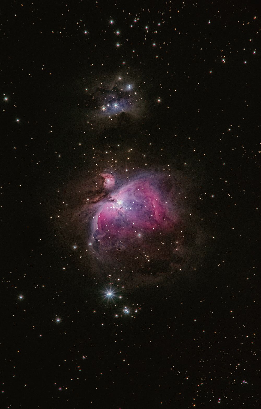 Nebulosa di Orione, galassia viola blu, 1000x1565 Verticale, Telefono