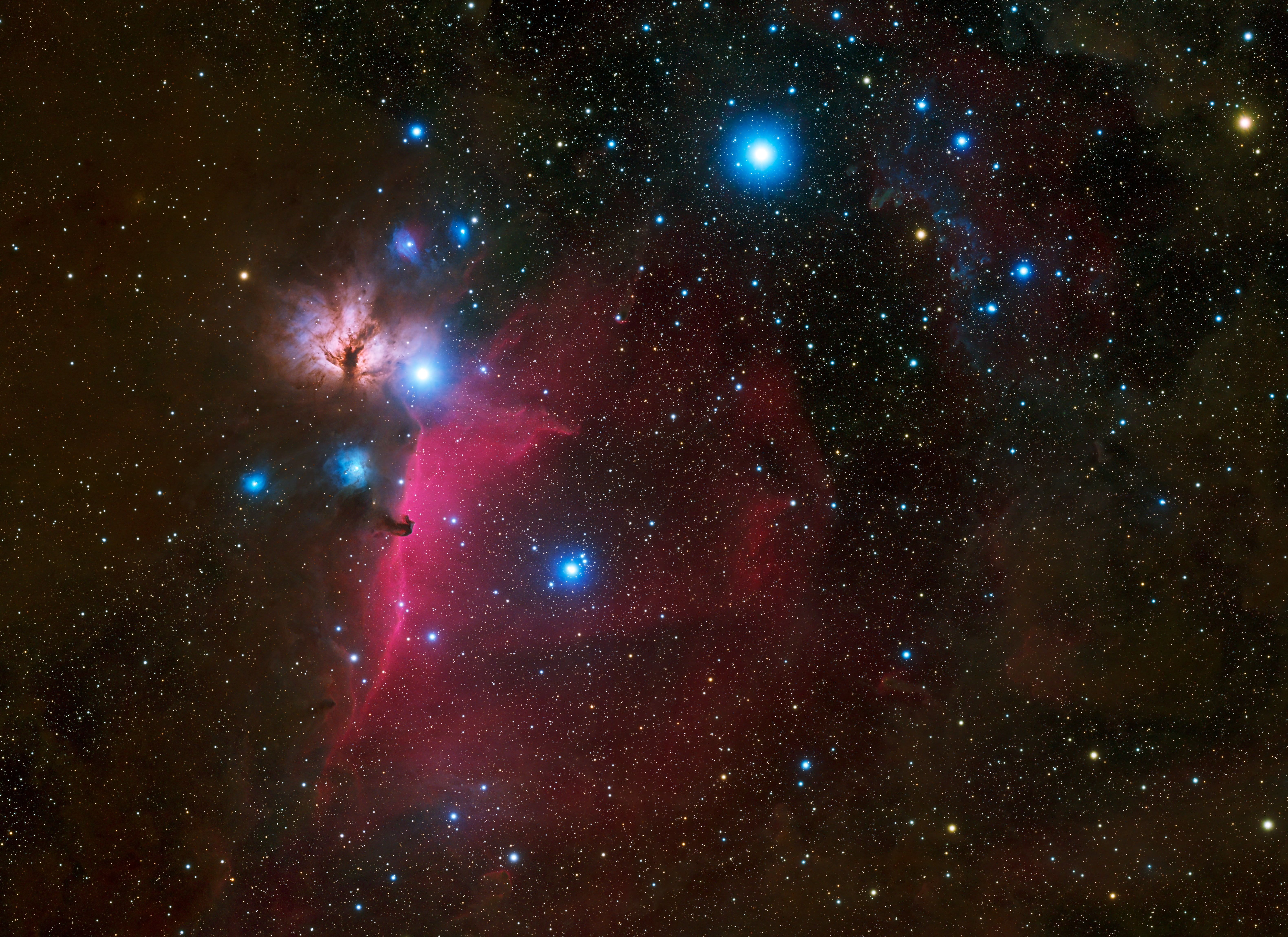 Nebulosa rossa e blu stellata, 6320x4600 Ultra HD, Monitor 4K