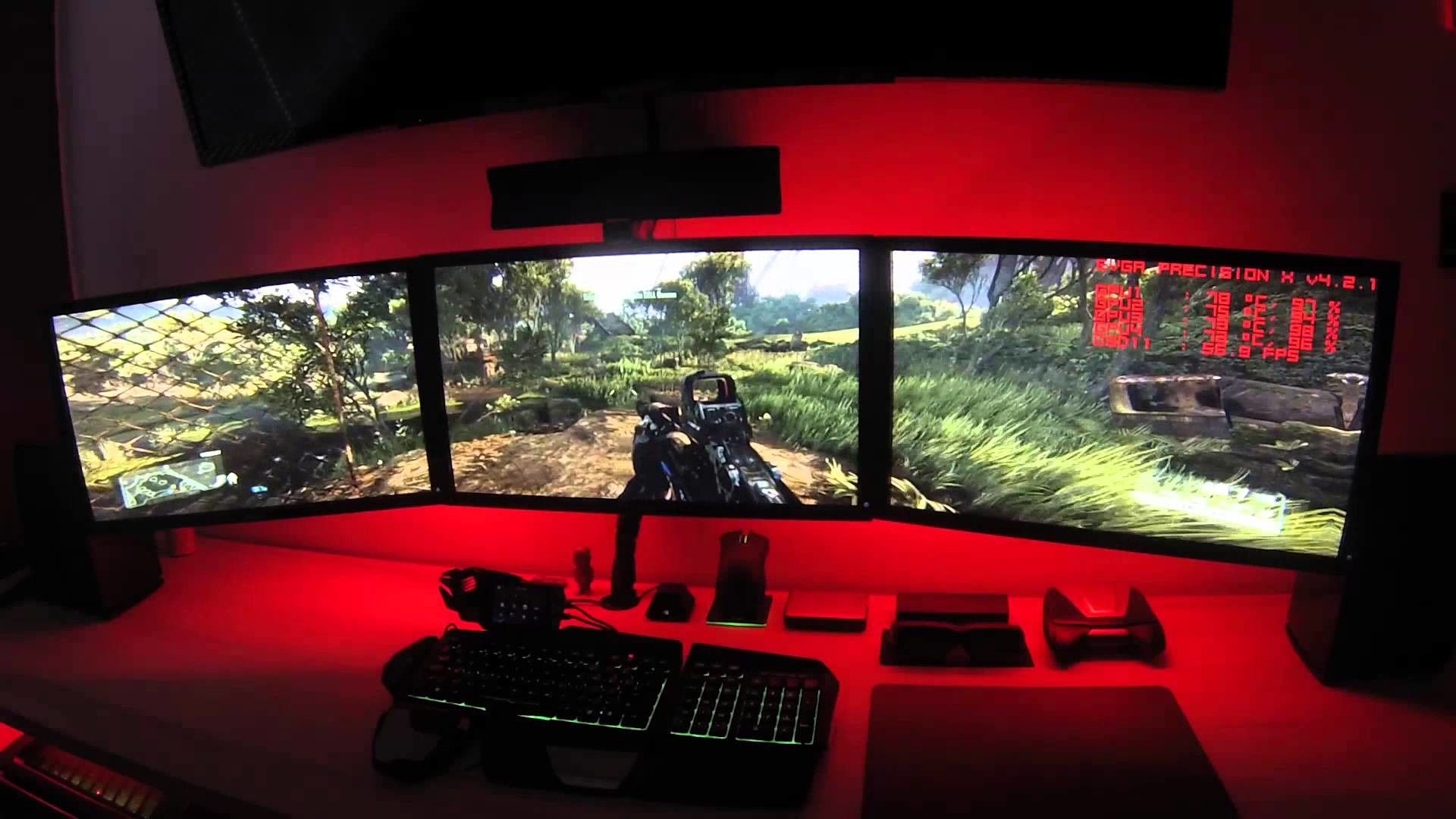 Setup gaming triplo monitor rosso, 1920x1080 Full HD, Desktop