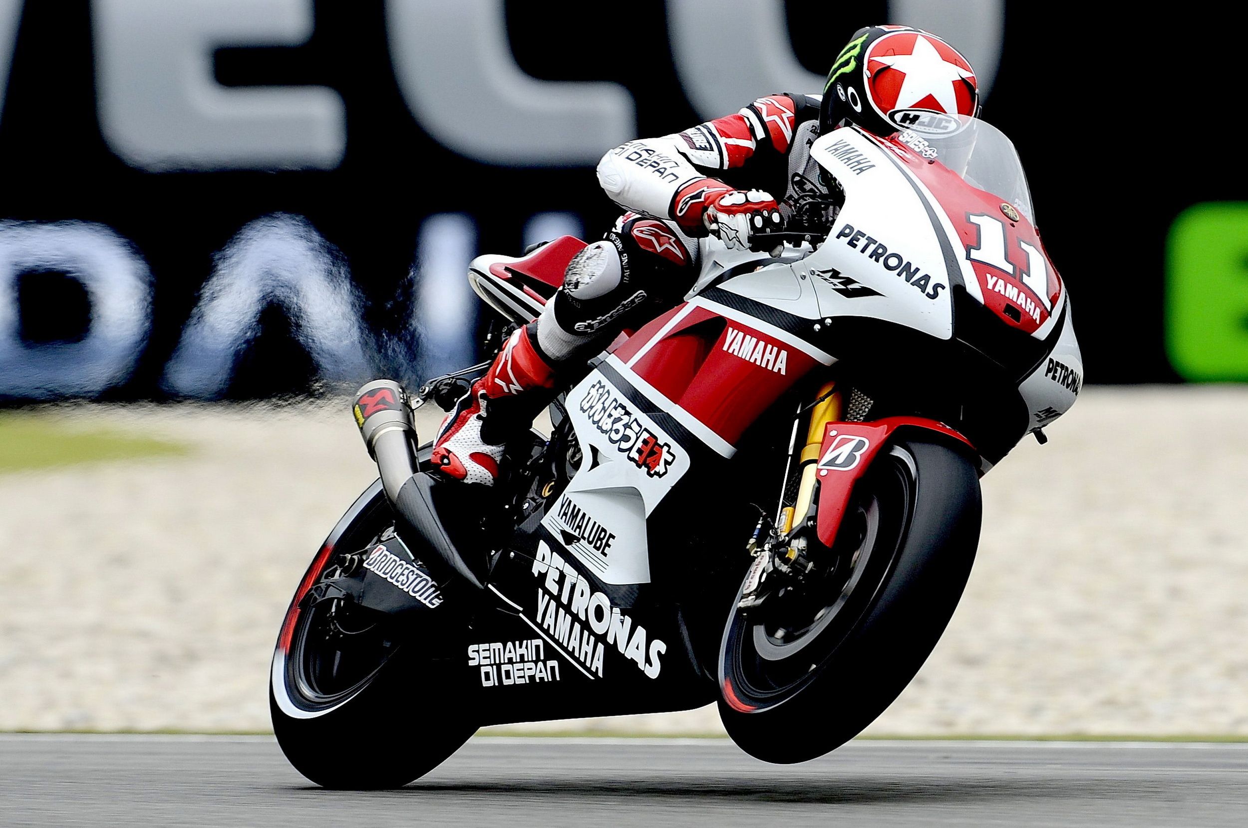 Pilota MotoGP Yamaha Petronas, 2500x1660 2K, PC