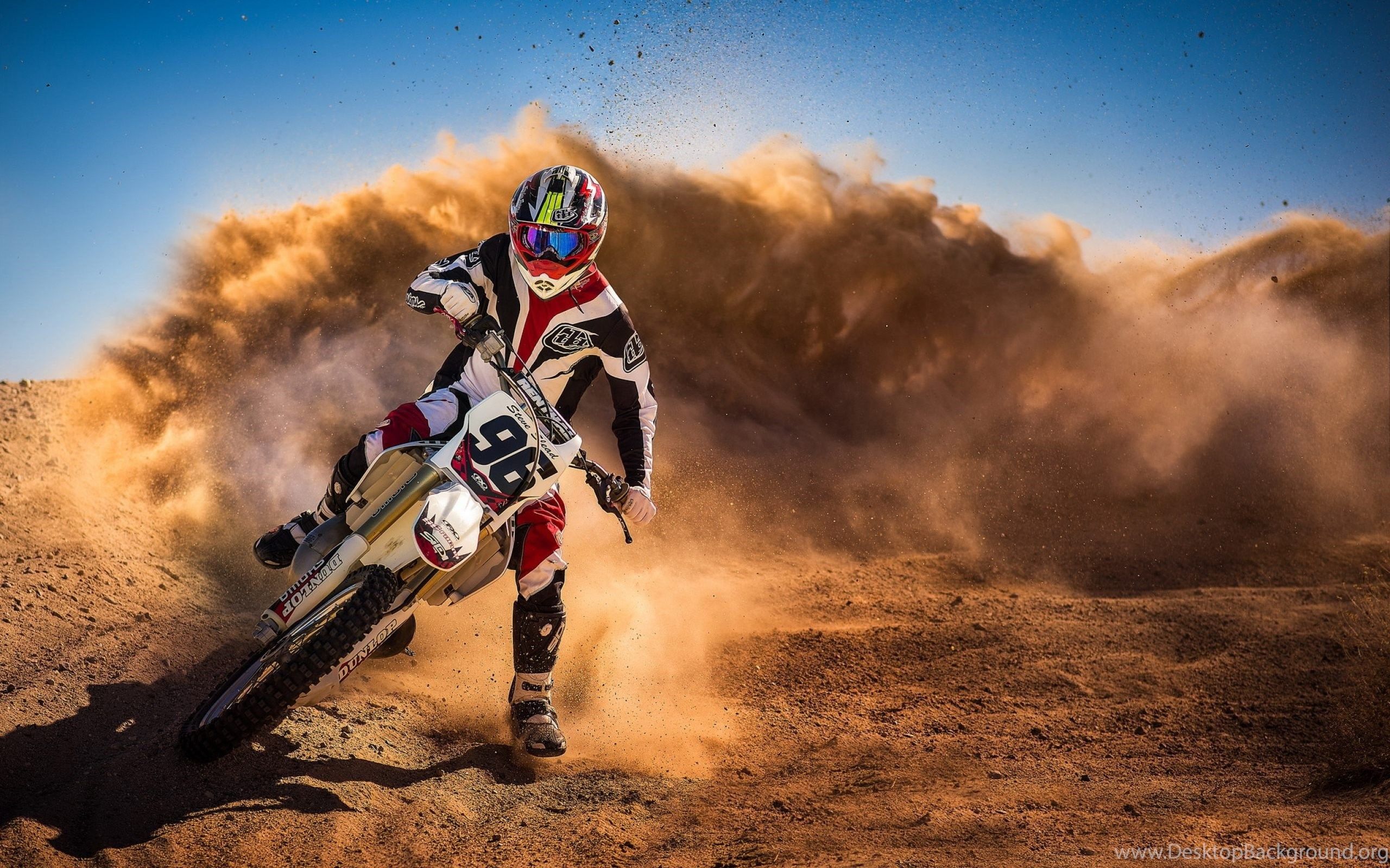 Motocross moto polvere deserto, 2560x1600 2K, Laptop