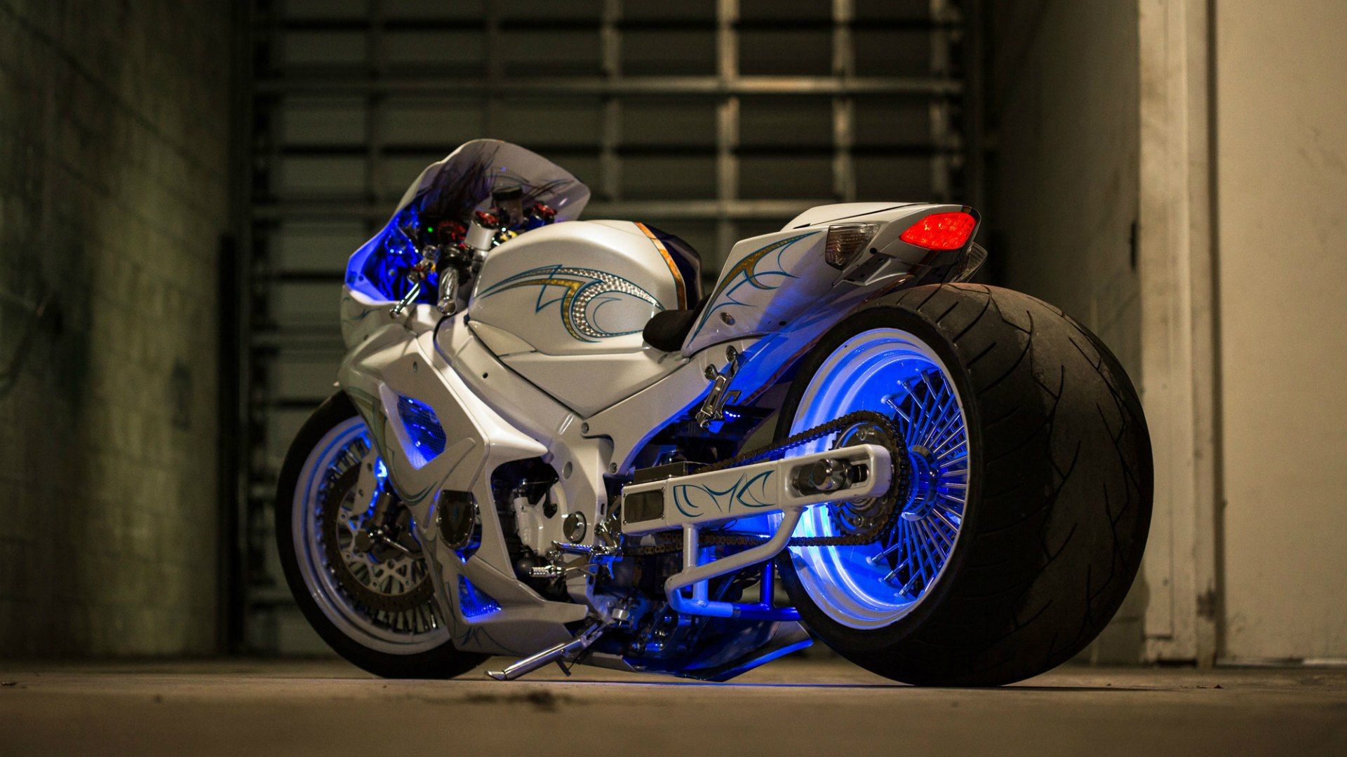Moto sportiva luci blu neon, 1920x1080 Full HD, PC