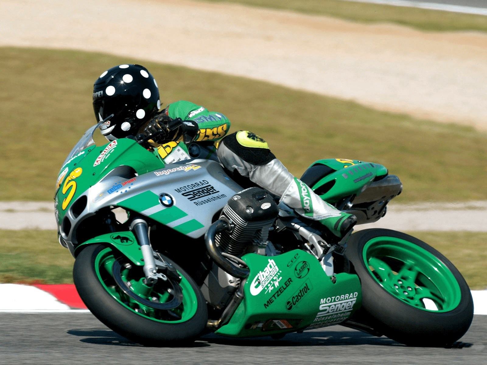 Moto BMW verde da corsa, 1600x1200 HD, Desktop