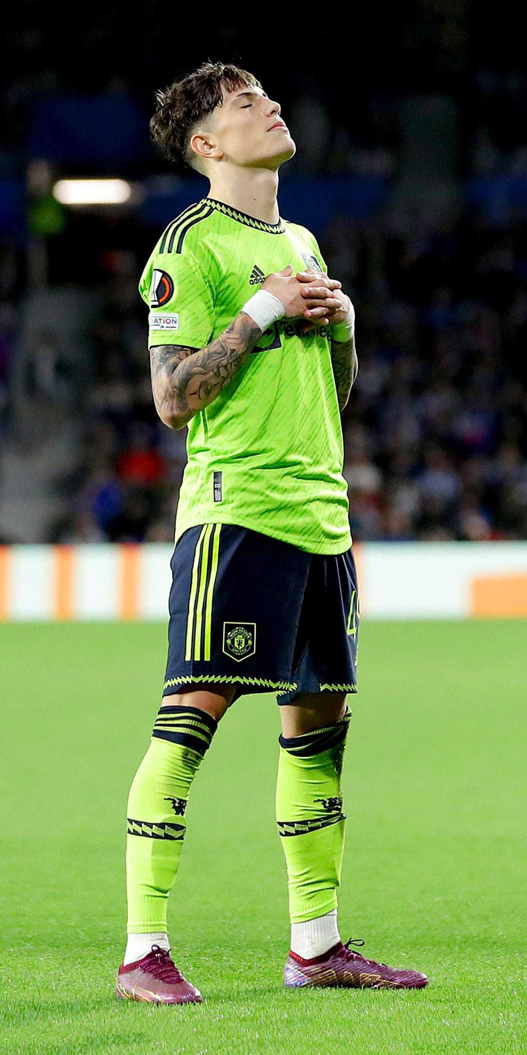 Calciatore maglia verde, 1080x2160 Verticale, Android