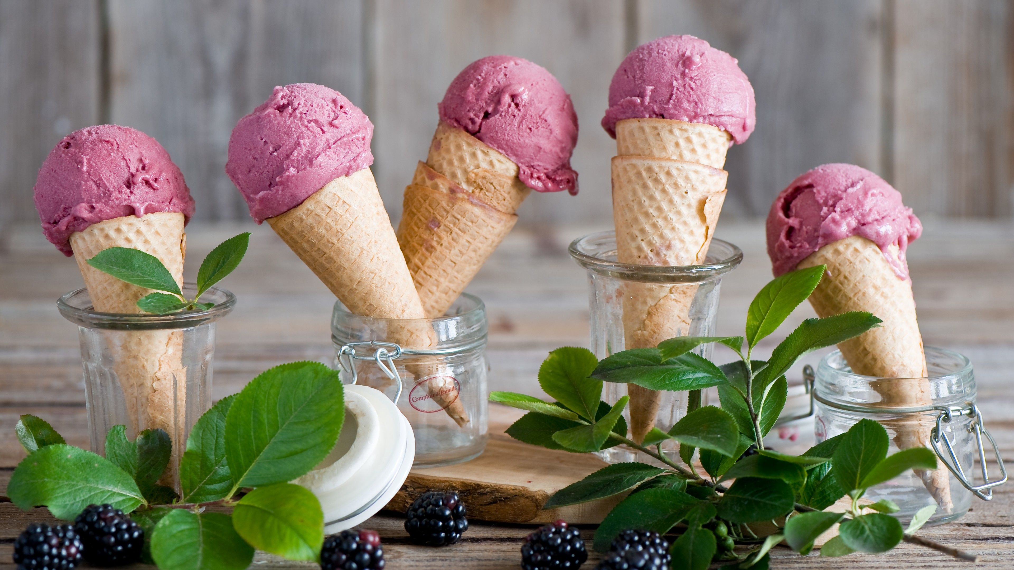 Gelato ai frutti di bosco e more, 3840x2160 Ultra HD, Monitor 4K