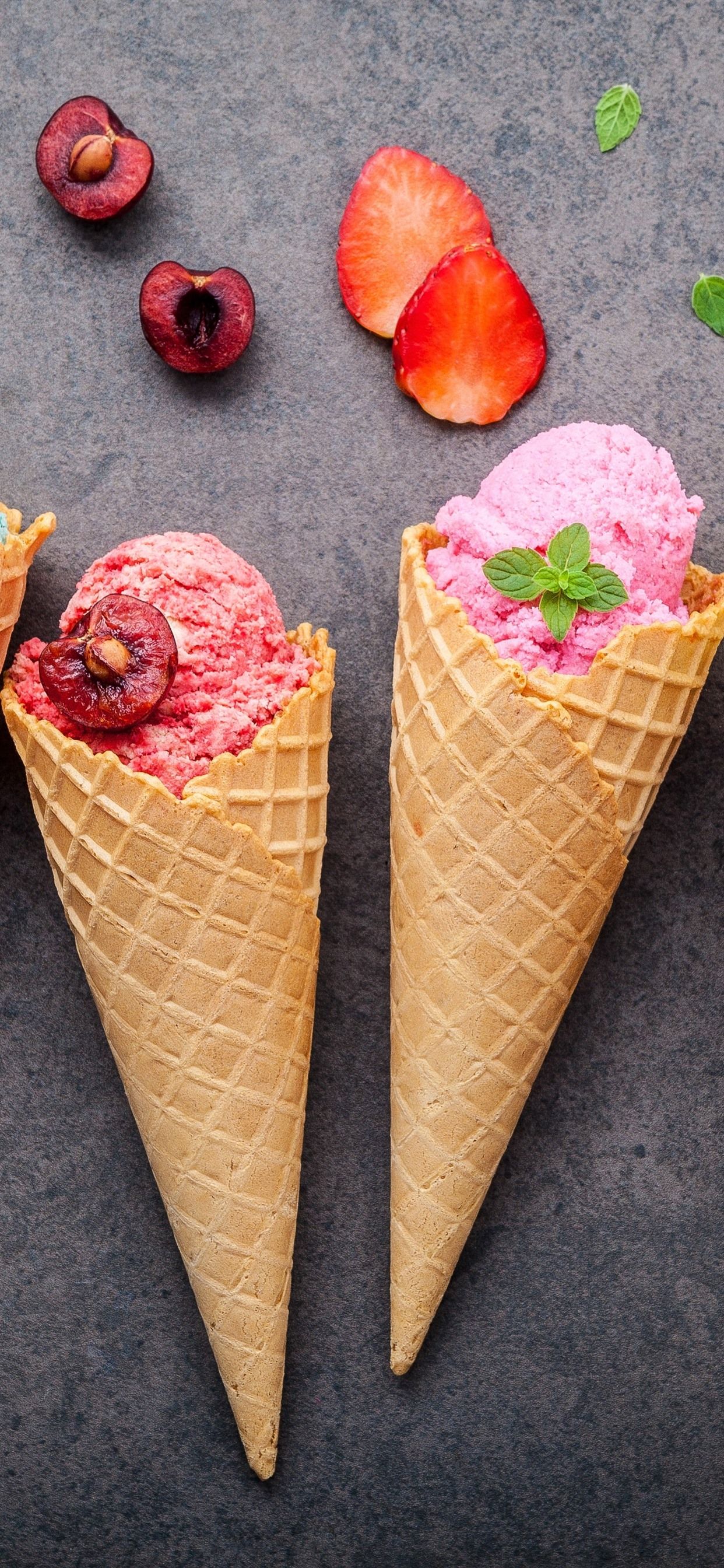 Coni gelato ciliegia e fragola, 1242x2688 Full HD Verticale, iPhone
