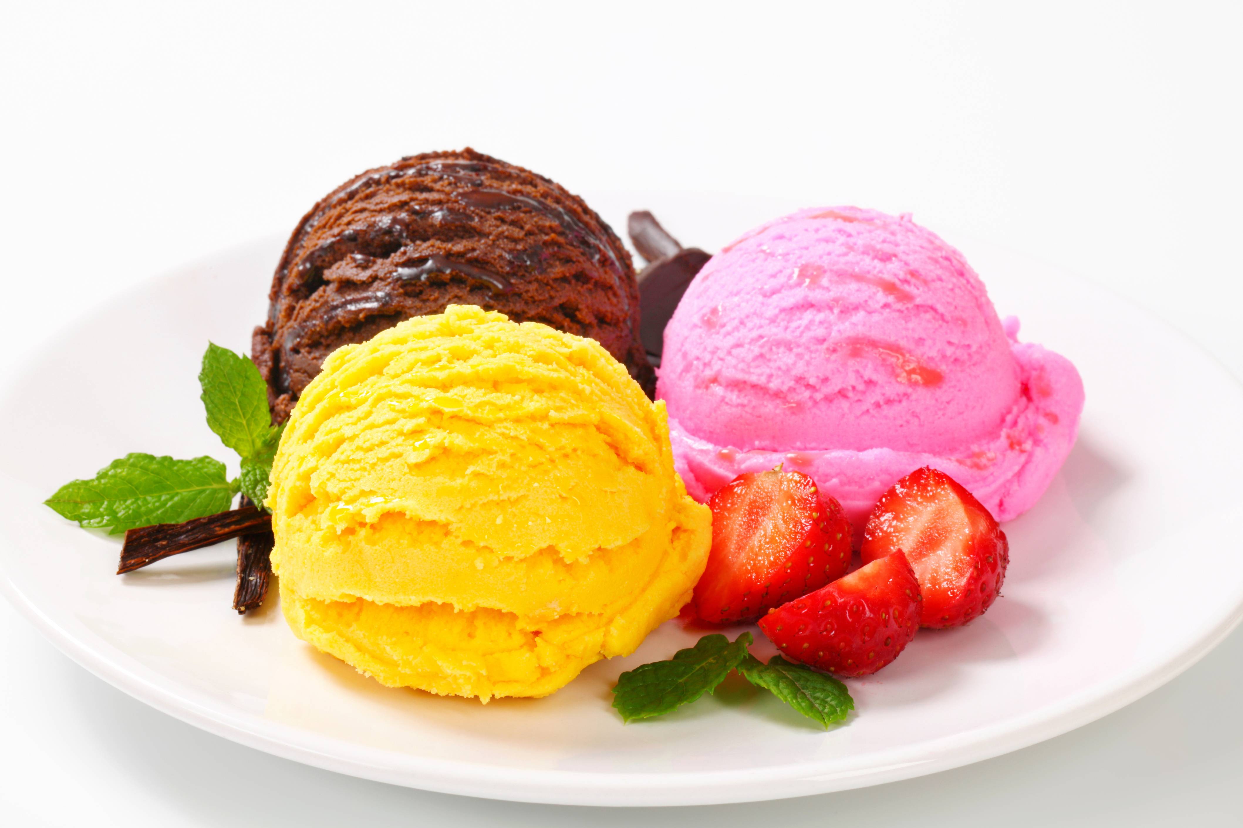 Gelato tre gusti con fragole, 4235x2823 4K, Desktop 4K