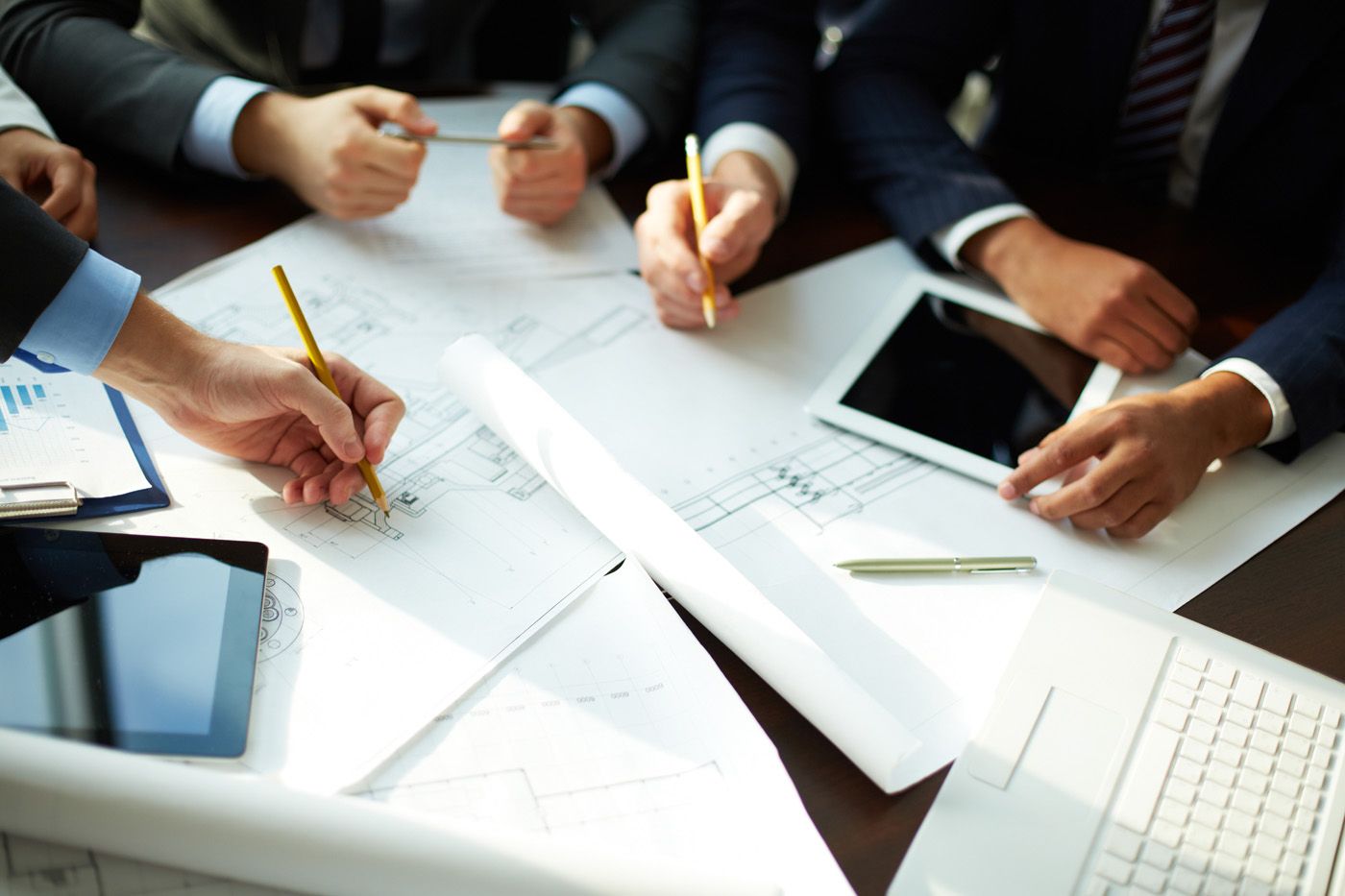 riunione business documenti scrivania, 1400x933 720p, Laptop