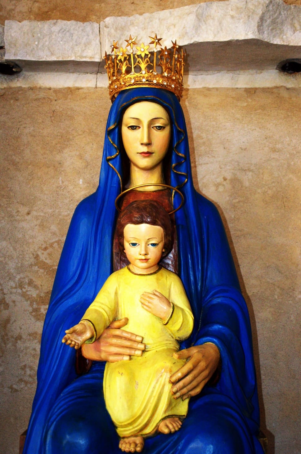 Statua Madonna con Gesù Bambino, 970x1463 Full HD Verticale, Smartphone