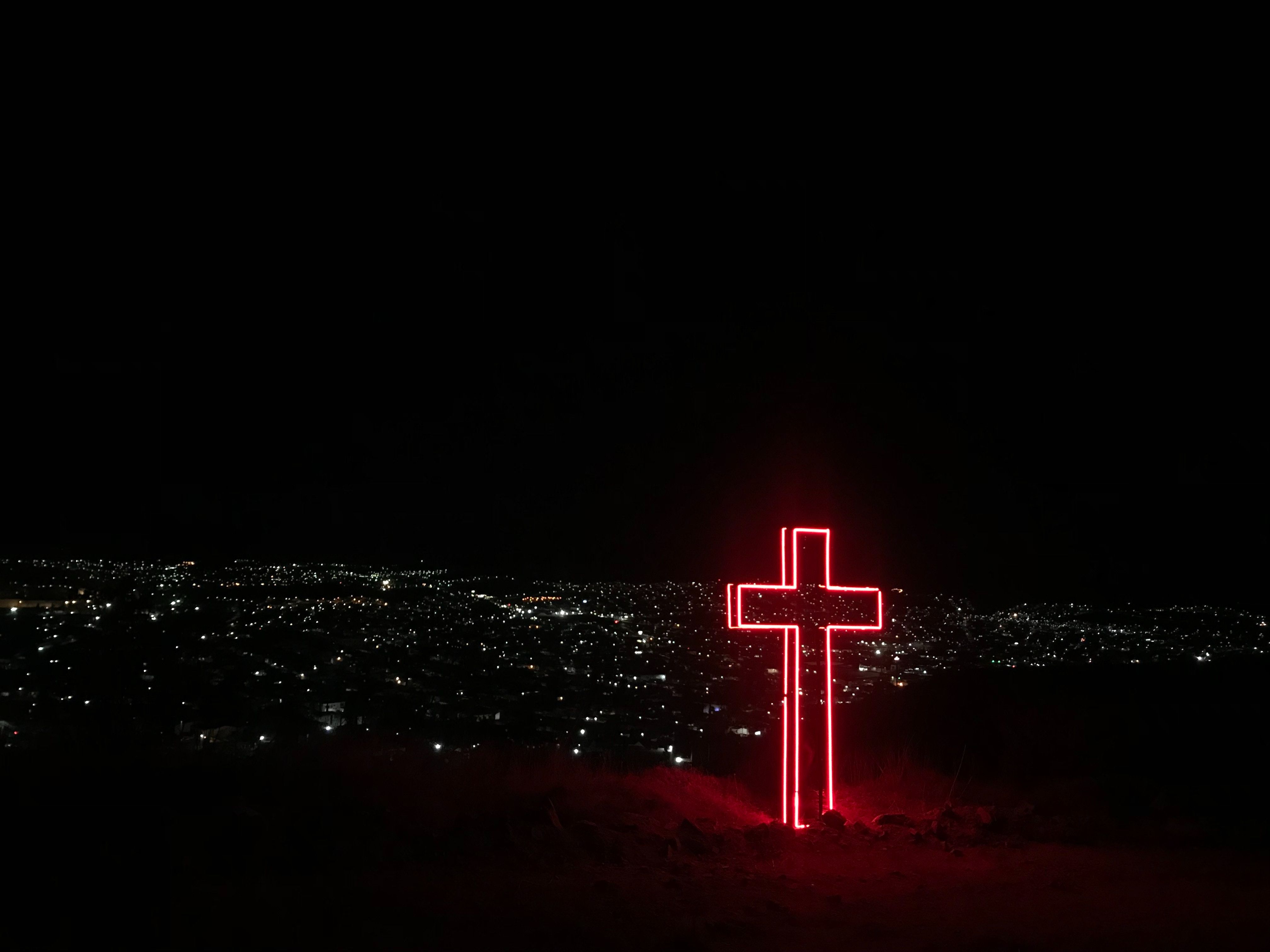 croce neon rossa notte, 4032x3024 4K Ultra HD, Monitor 4K
