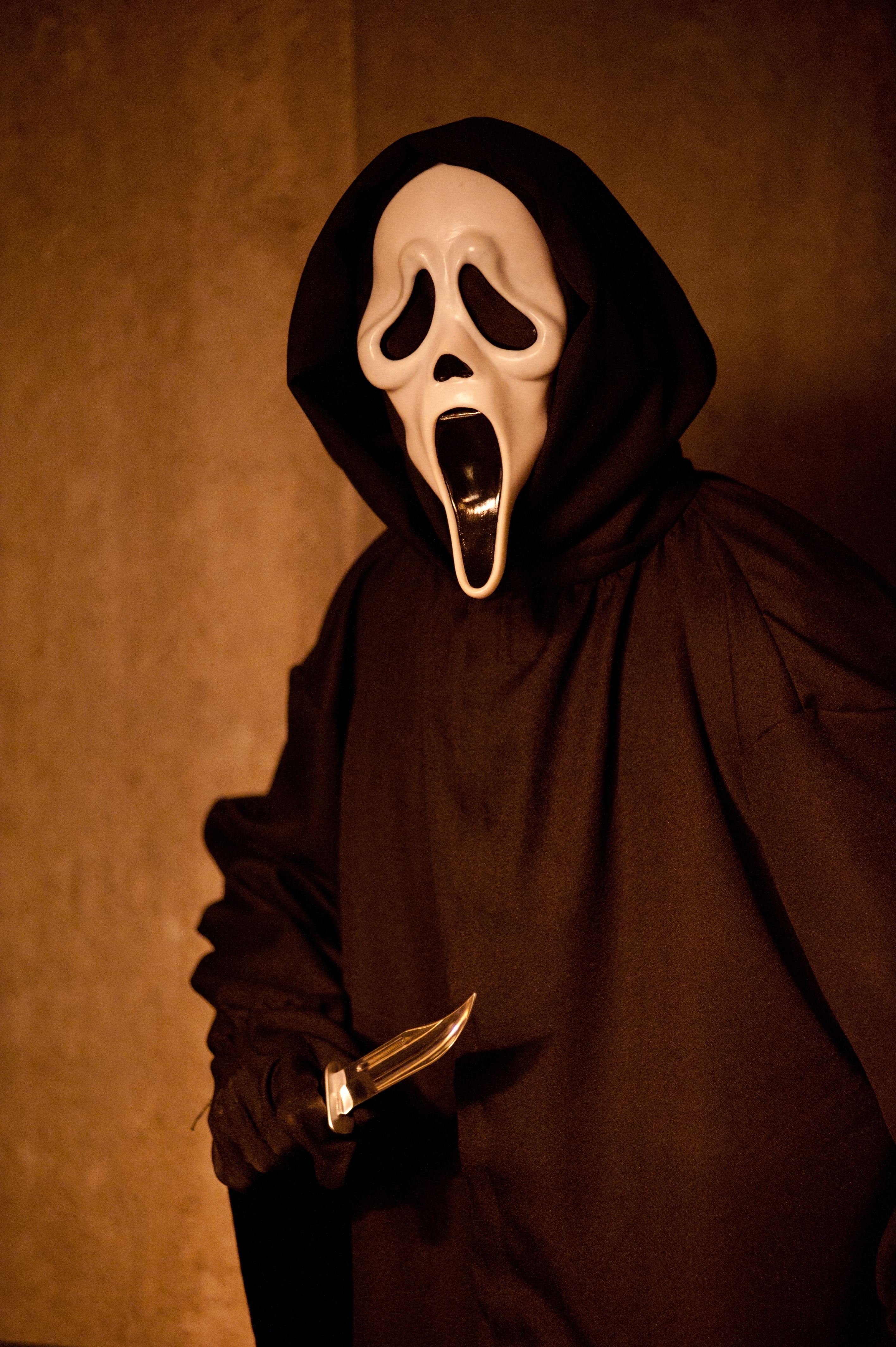 Ghostface con coltello, Scream, 2832x4256 Full HD Verticale, Smartphone