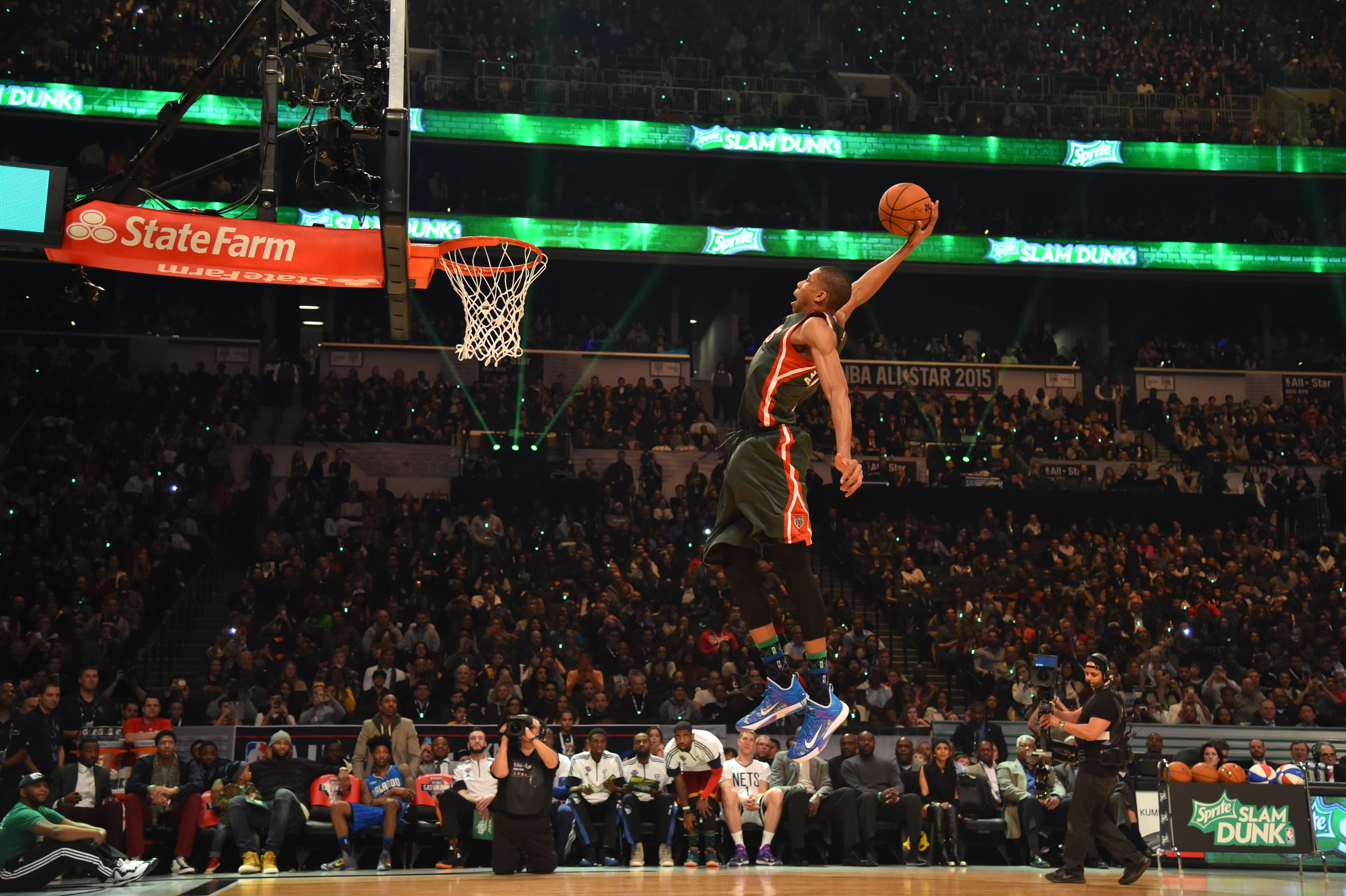 Giannis Antetokounmpo Bucks basket, 1920x1080 Full HD 1080p, PC Desktop