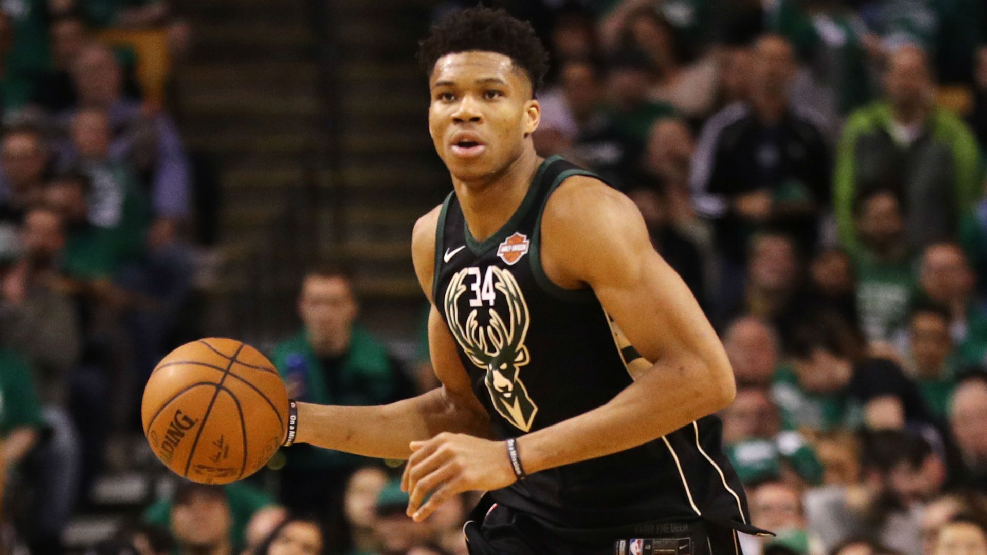 Giannis Antetokounmpo 2015, 1280x800 720p, MacBook Air